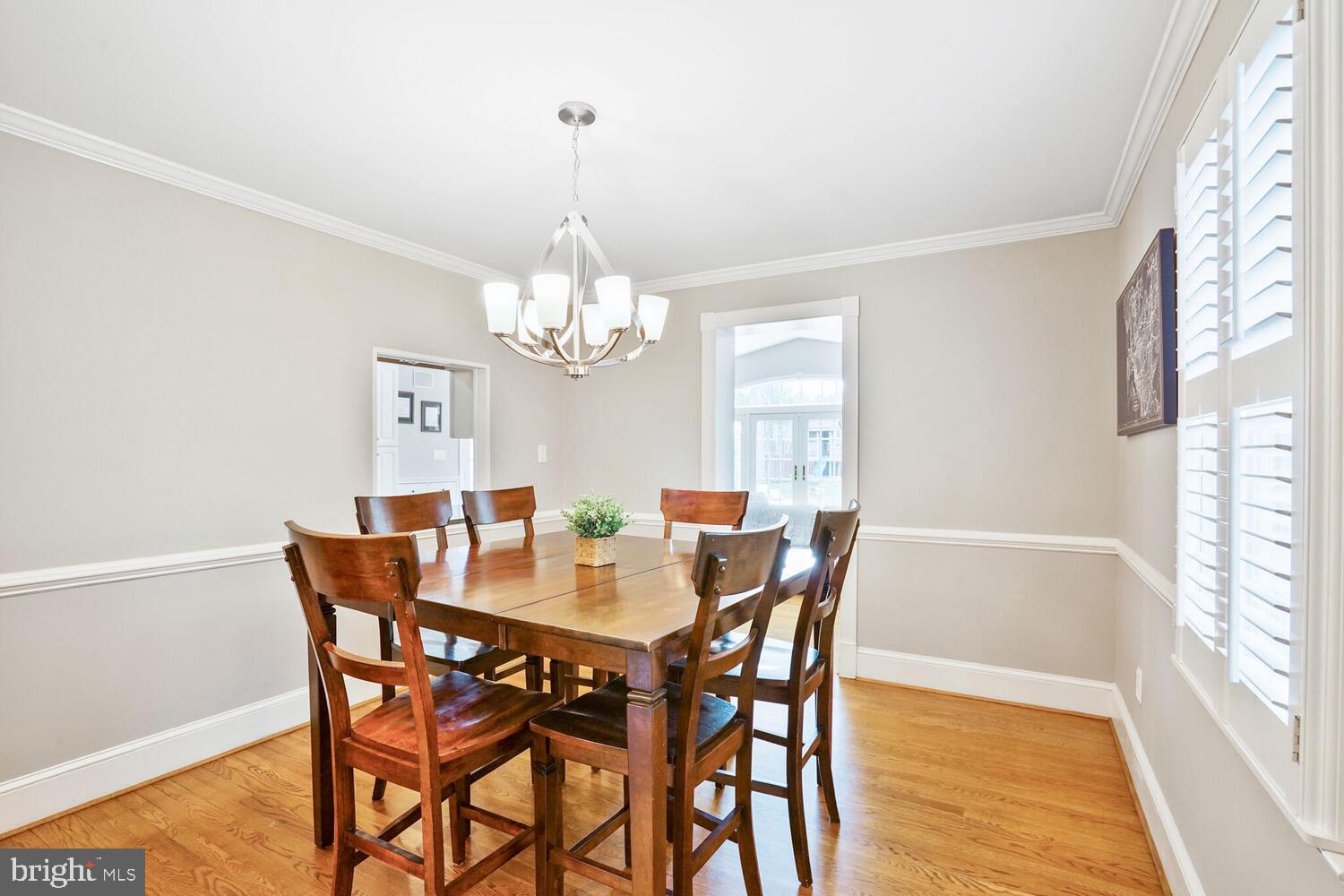 RIVERSIDE GARDENS - Residential