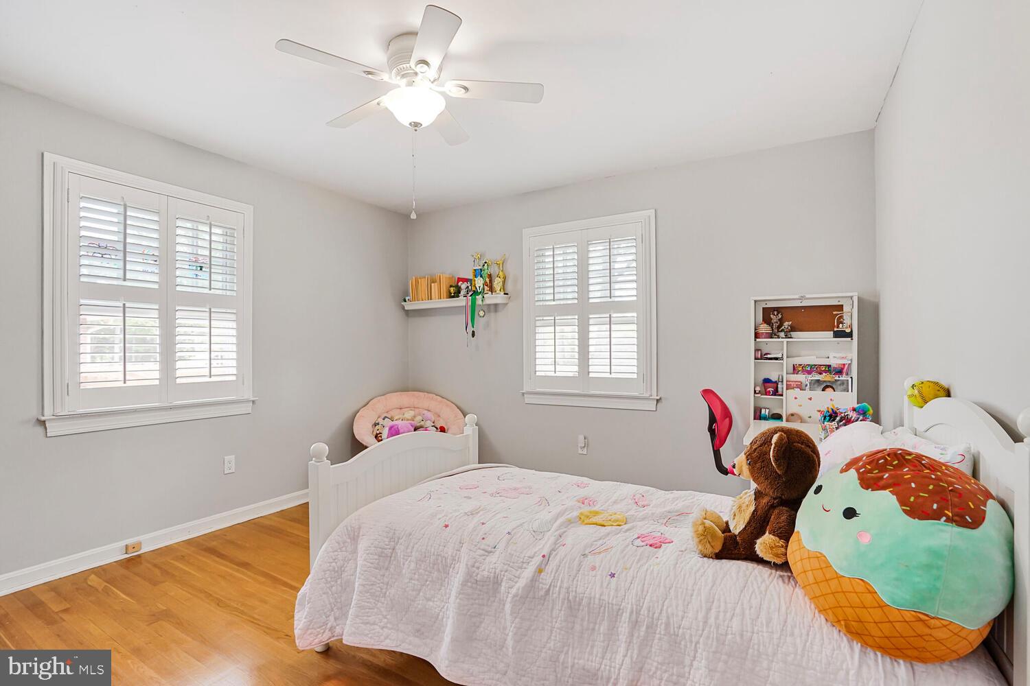 RIVERSIDE GARDENS - Residential