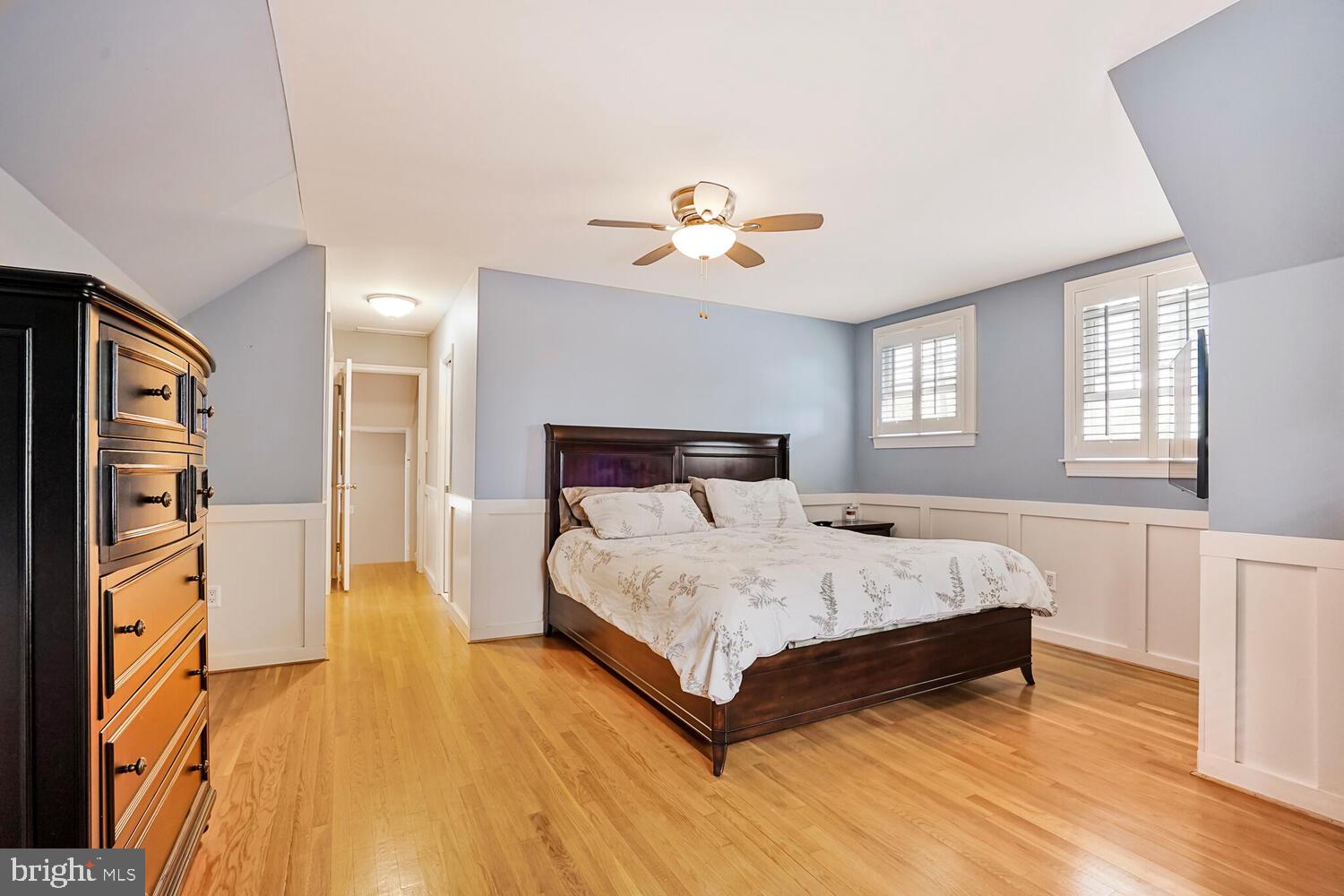 RIVERSIDE GARDENS - Residential