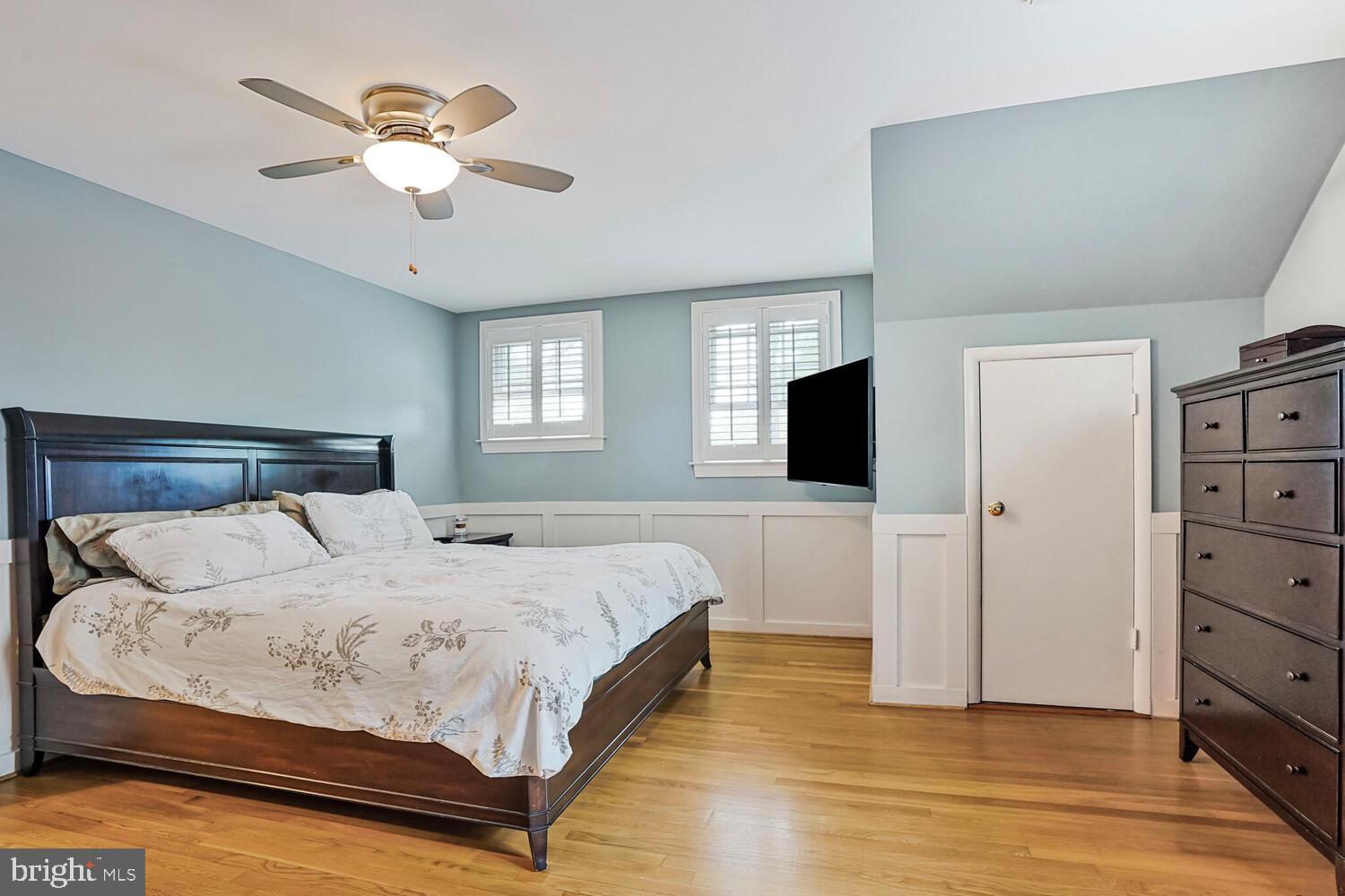 RIVERSIDE GARDENS - Residential