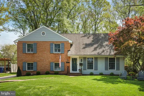 8513 Buckboard Drive, Alexandria, VA MLS: VAFX2233688