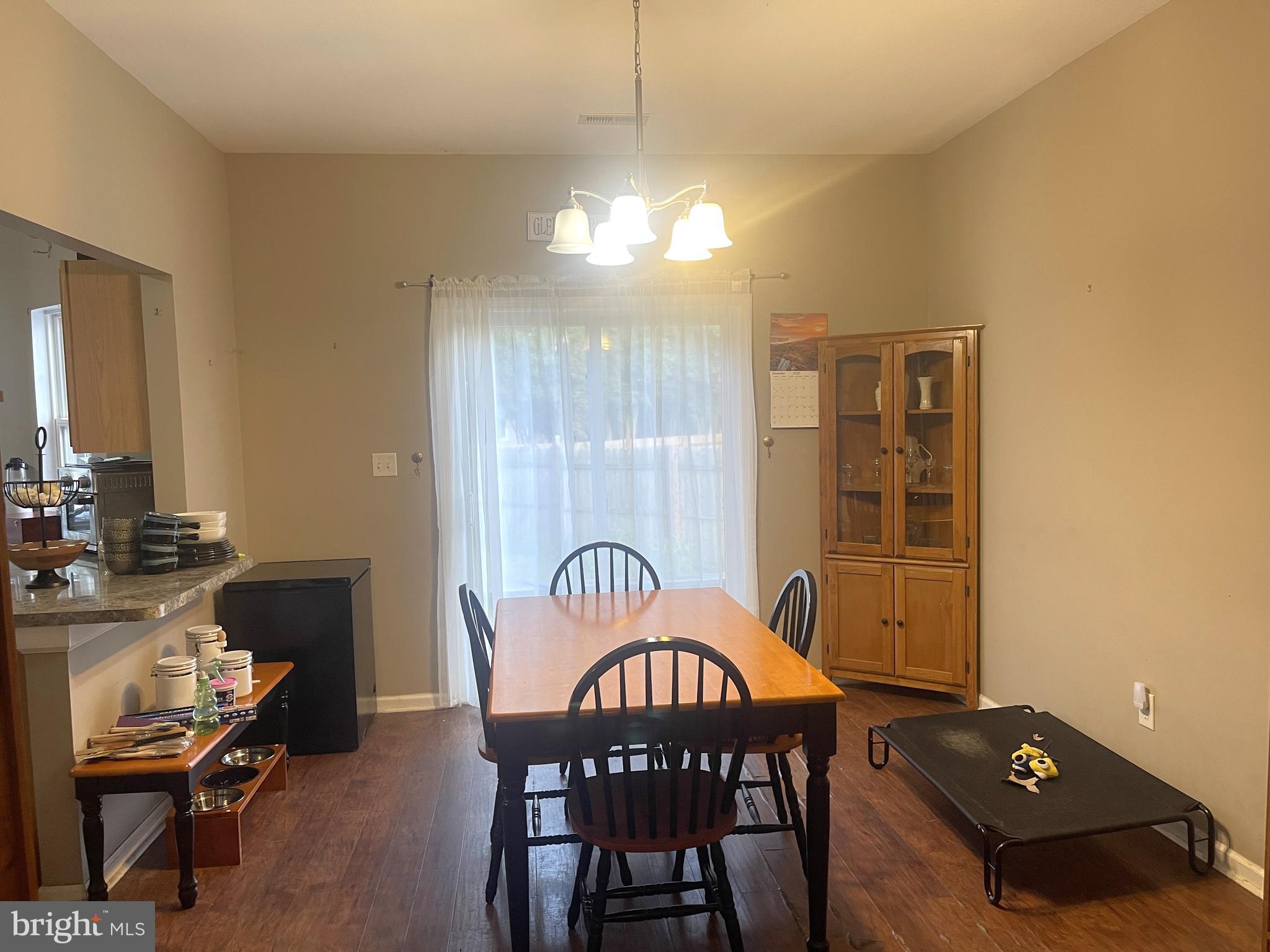 GLEBE HARBOR - Residential