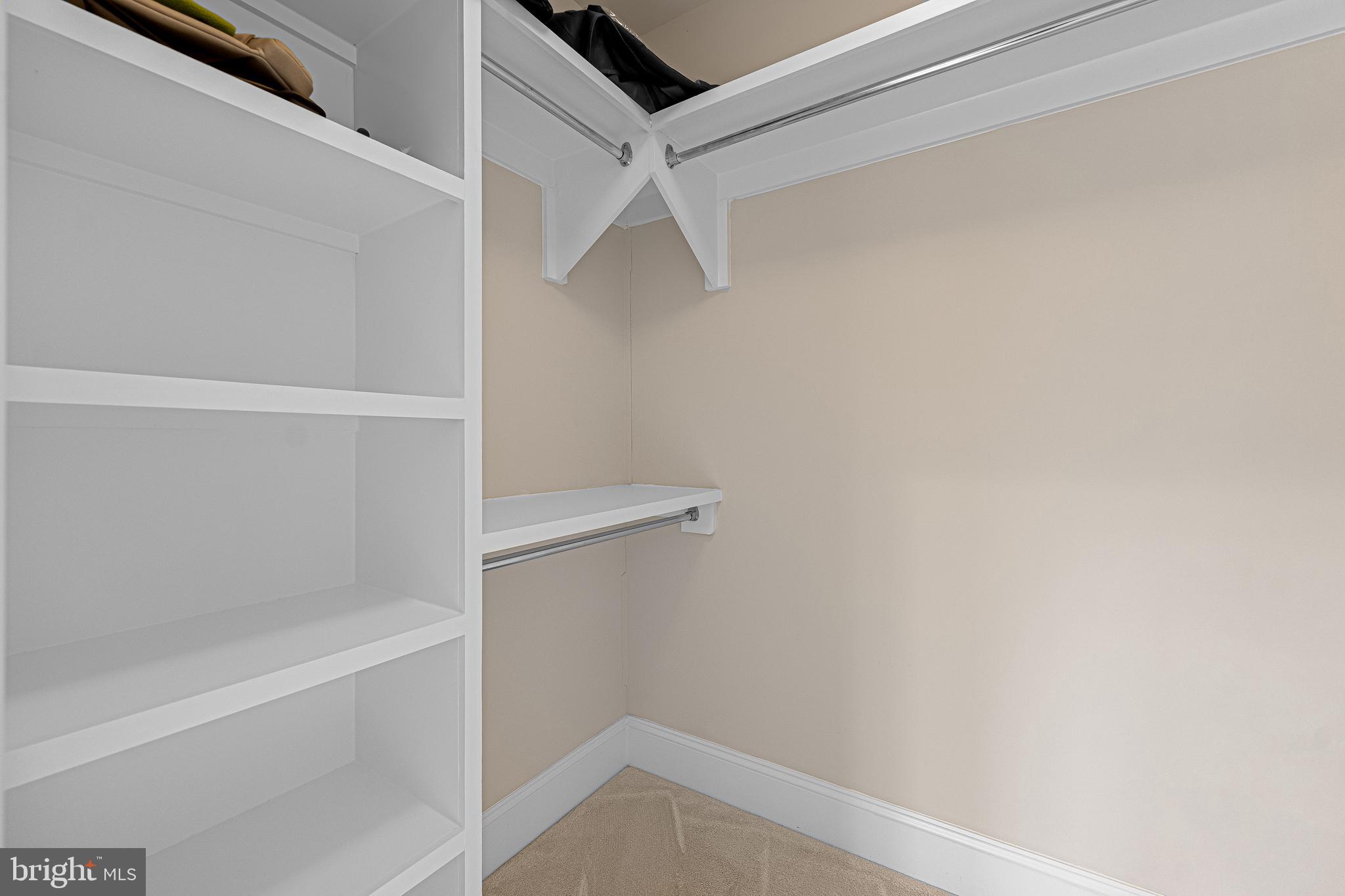 SALONA VILLAGE - Residential