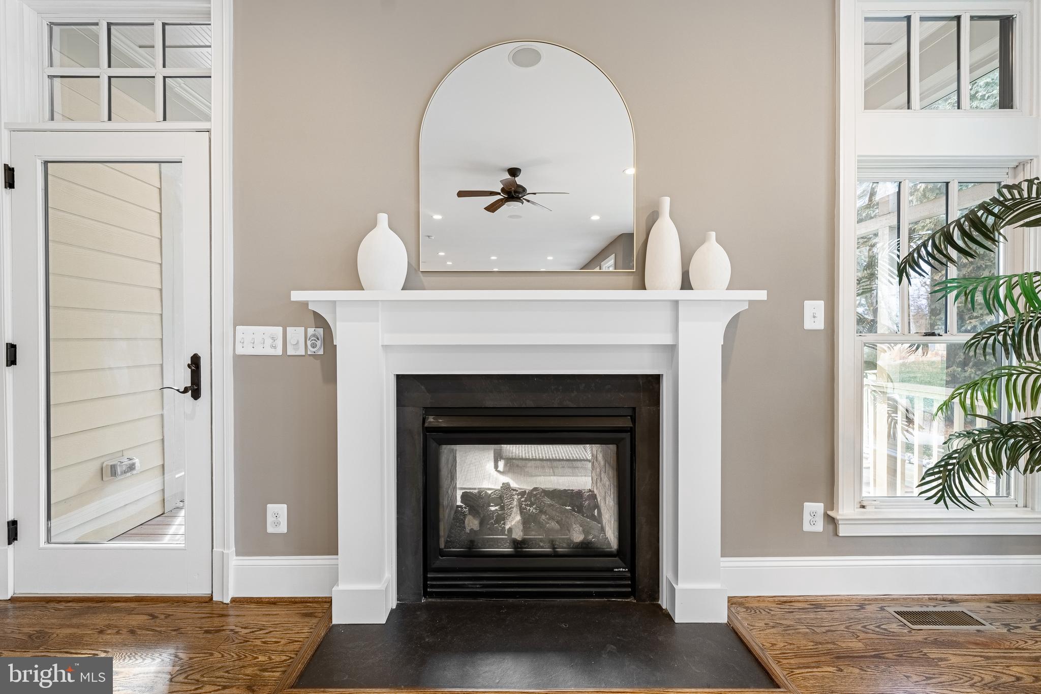 SALONA VILLAGE - Residential