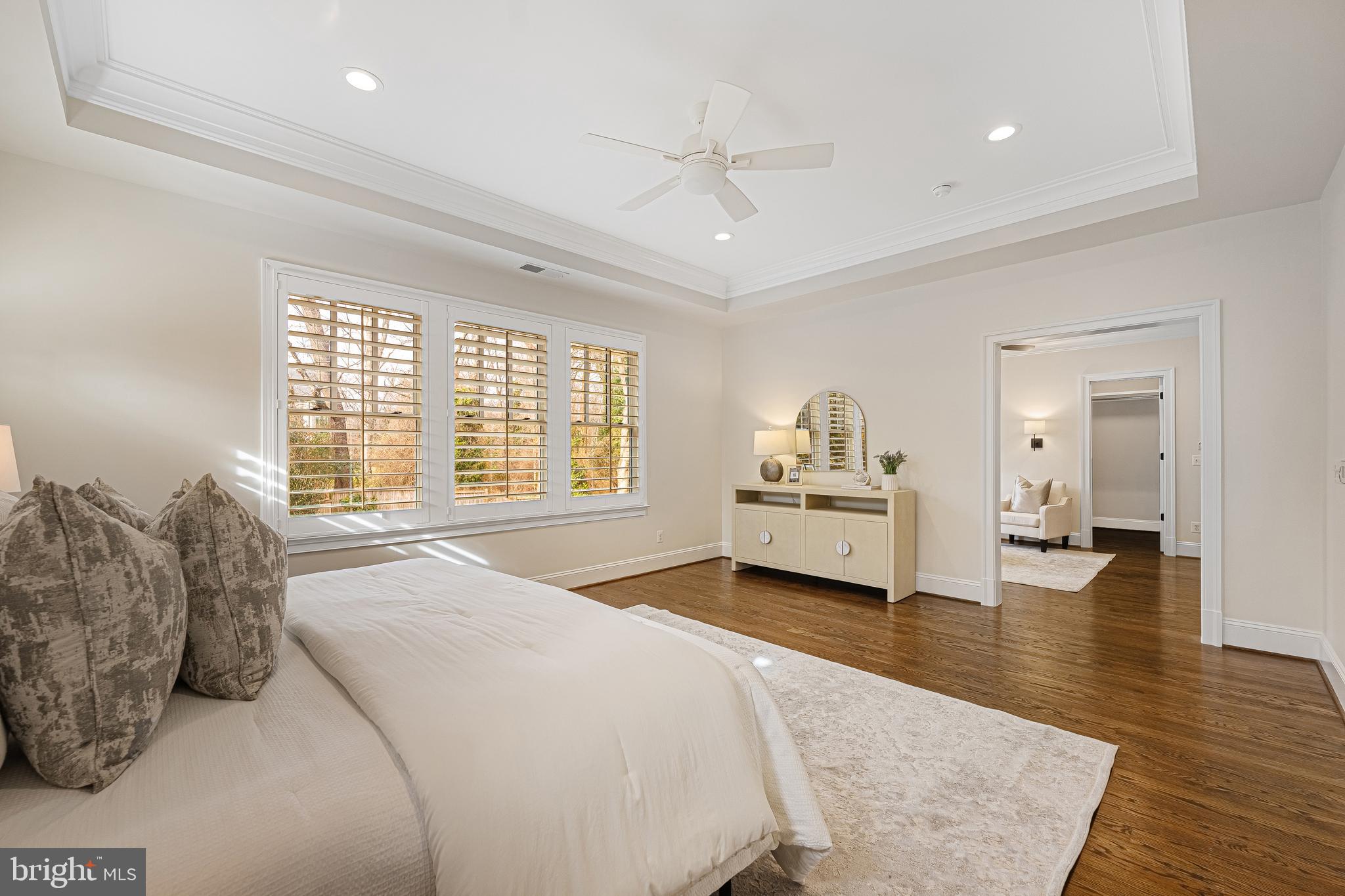 SALONA VILLAGE - Residential