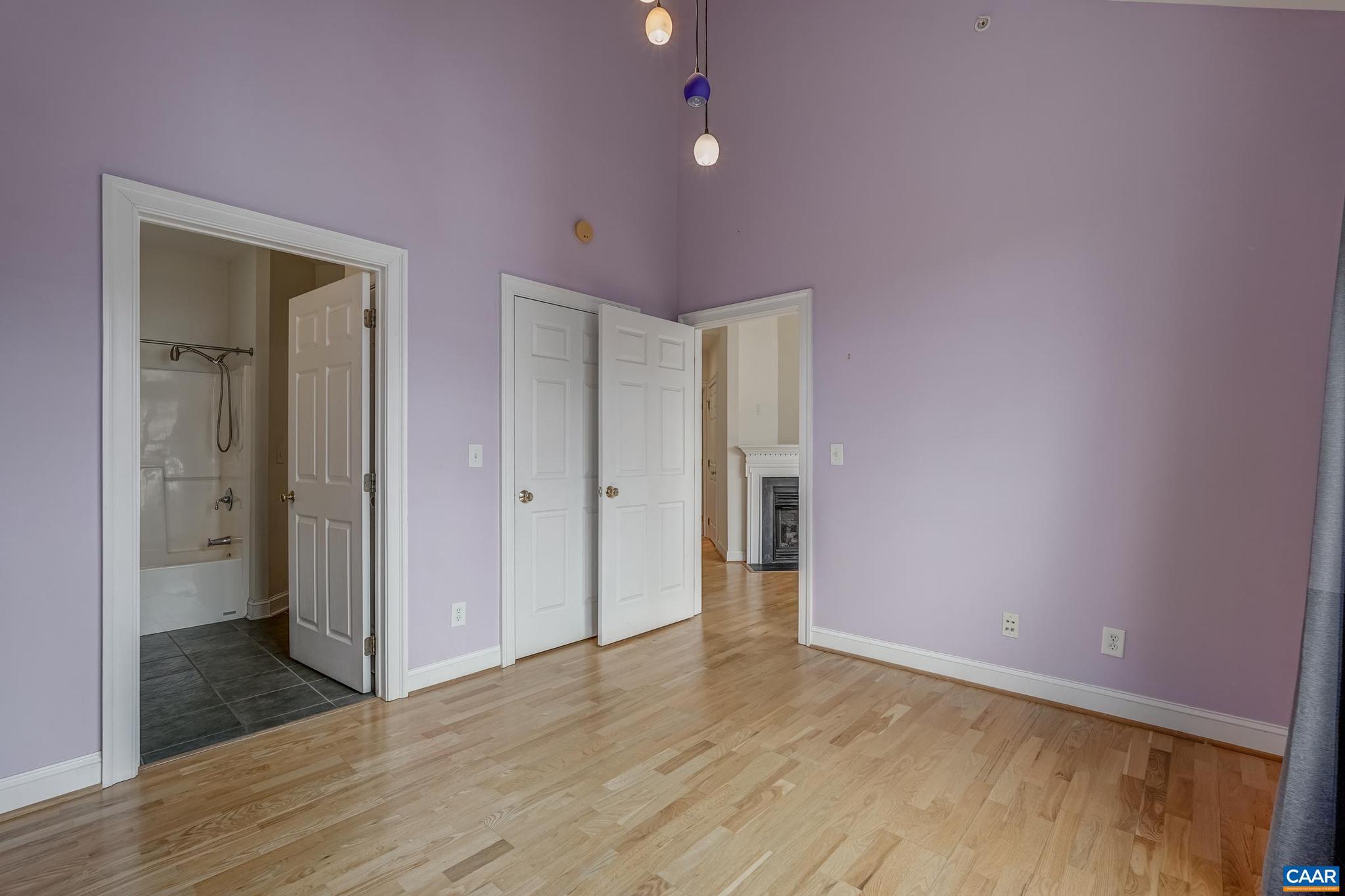 GLENWOOD STATION - Residential