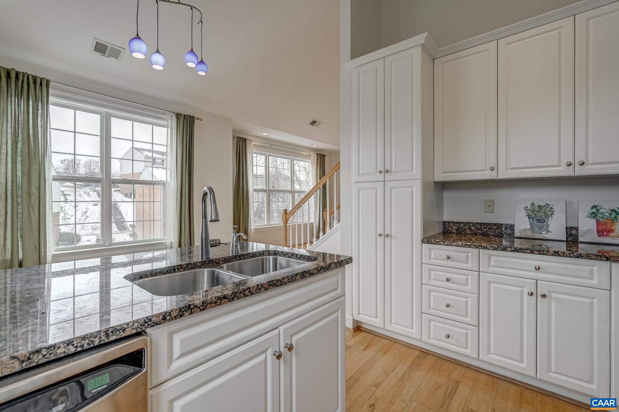 GLENWOOD STATION - Residential