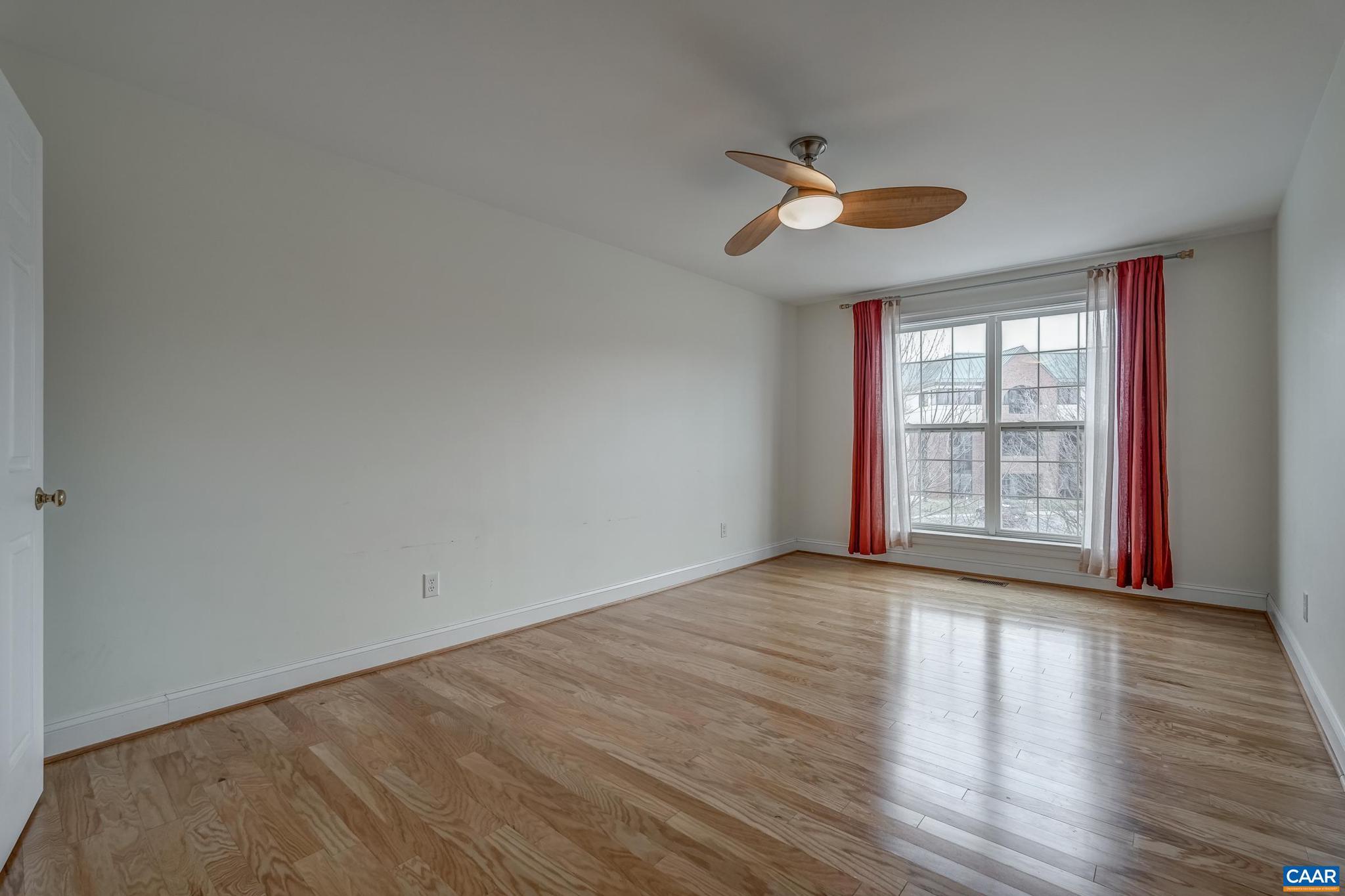 GLENWOOD STATION - Residential