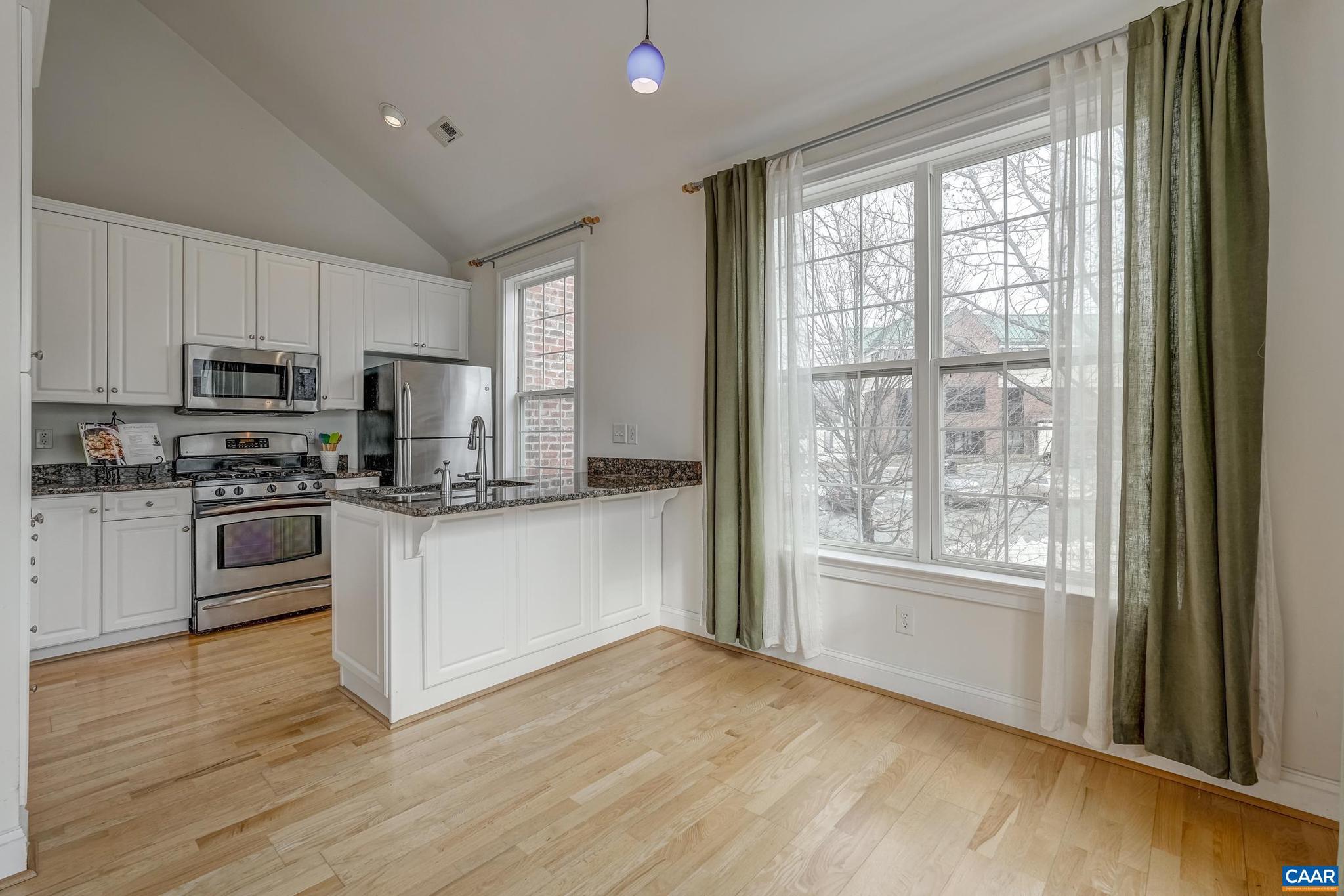 GLENWOOD STATION - Residential