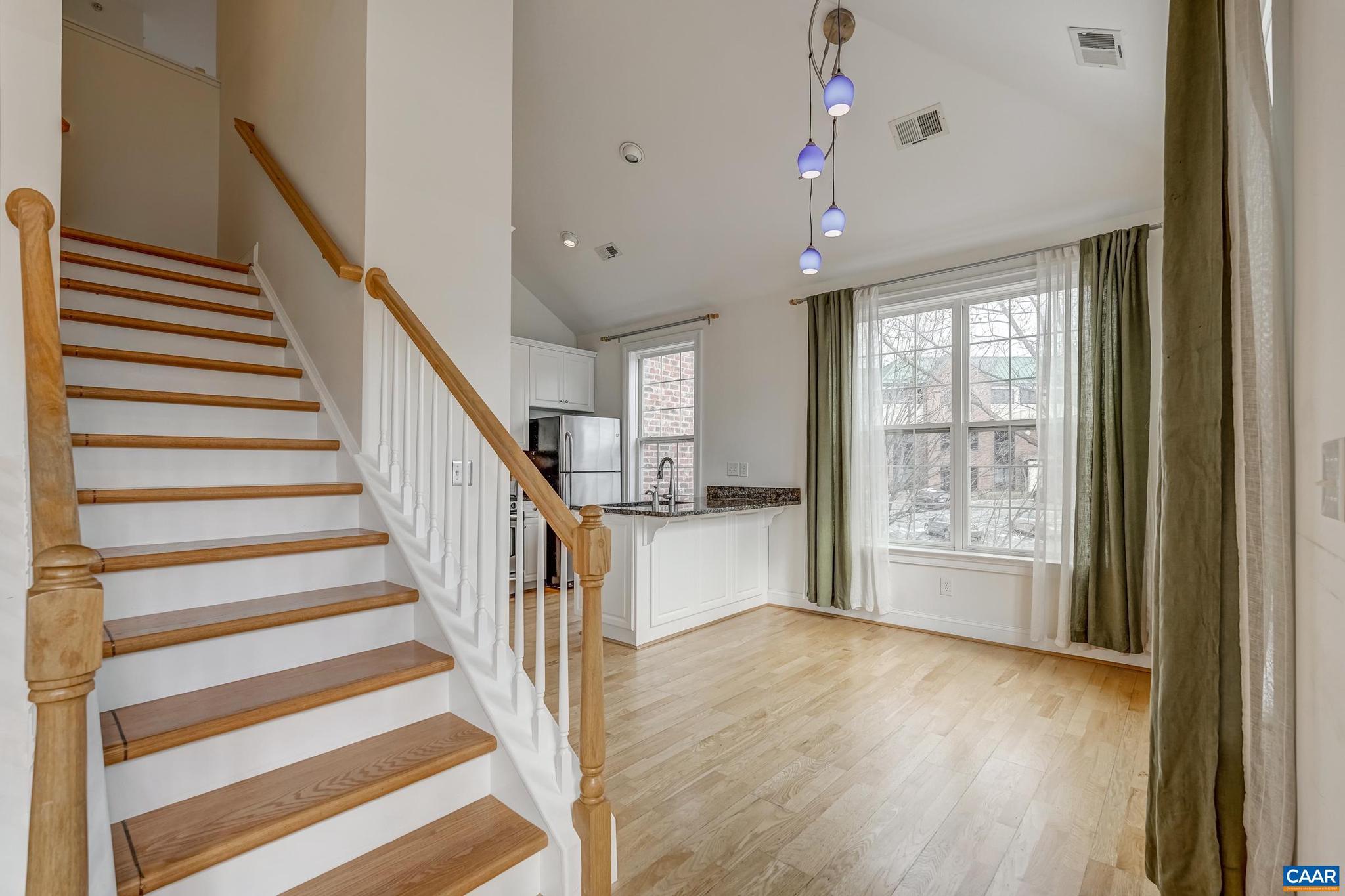 GLENWOOD STATION - Residential