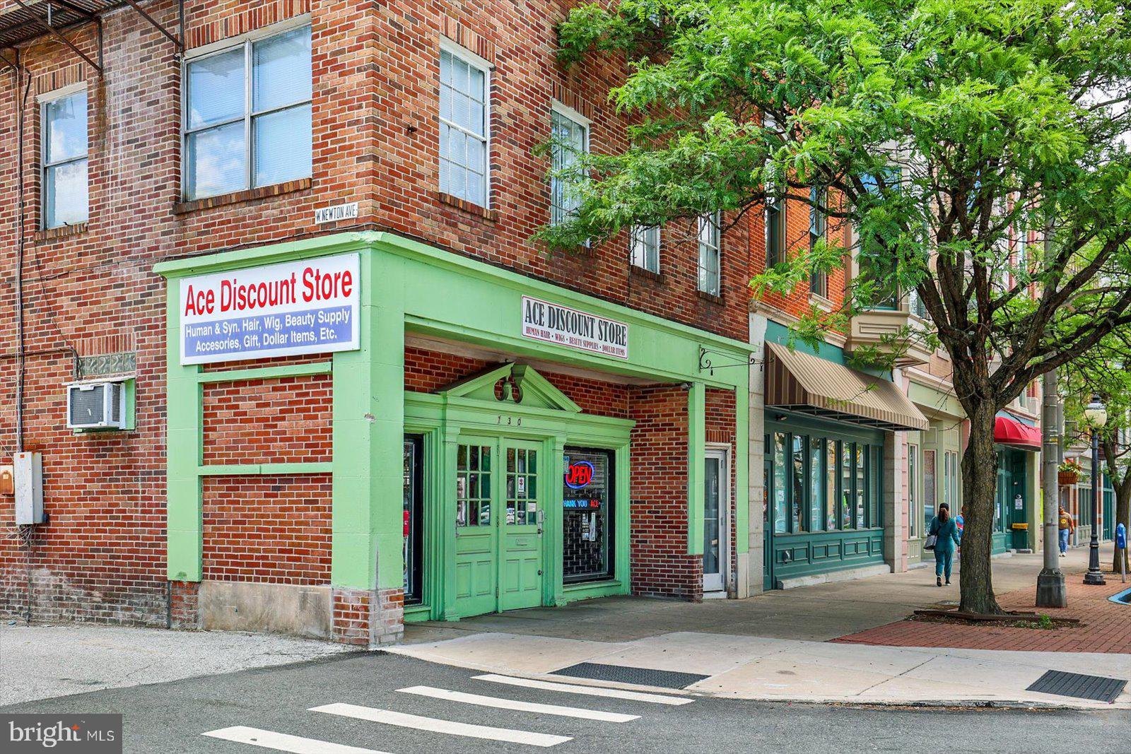 128 S GEORGE STREET 130