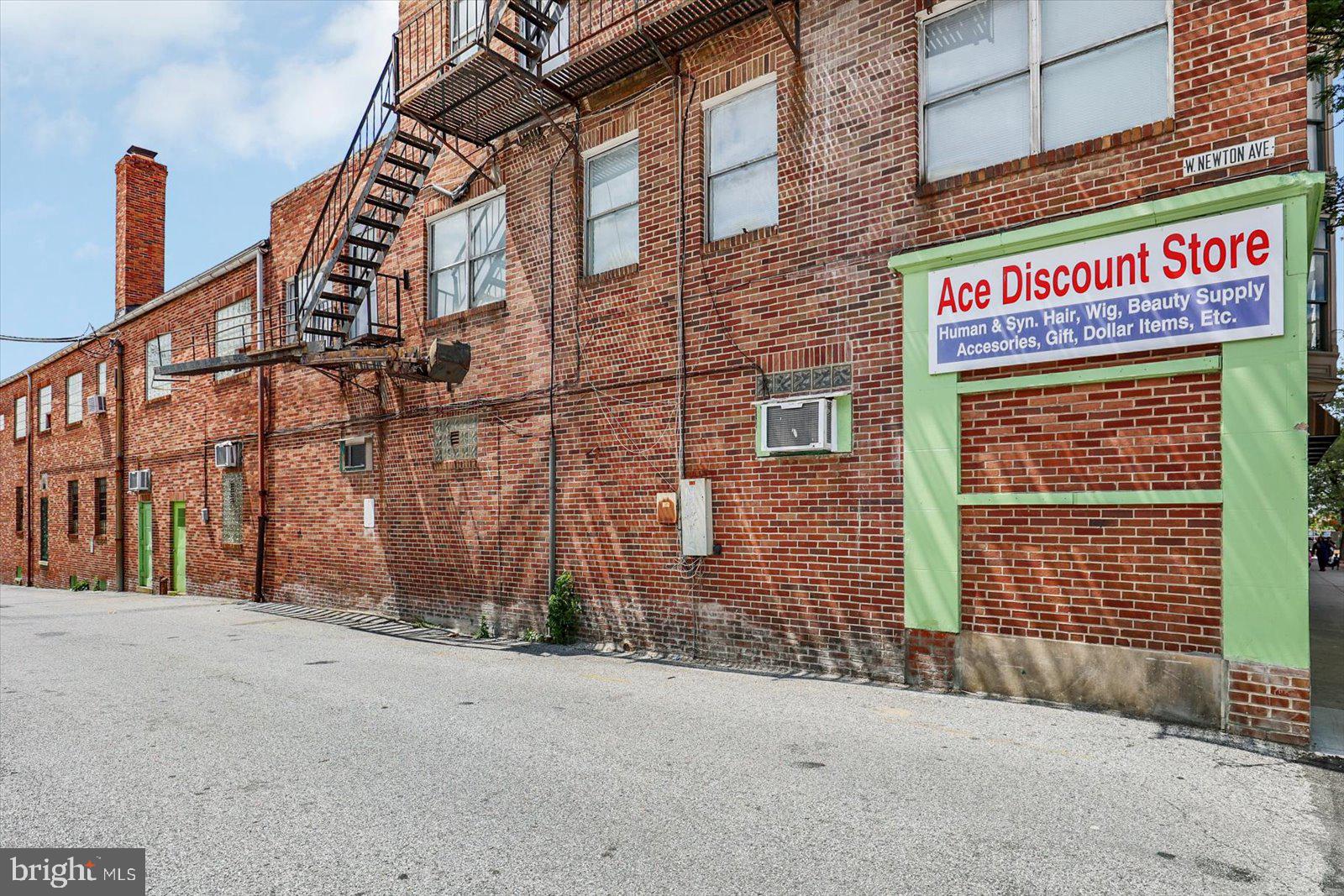 128 S GEORGE STREET 130