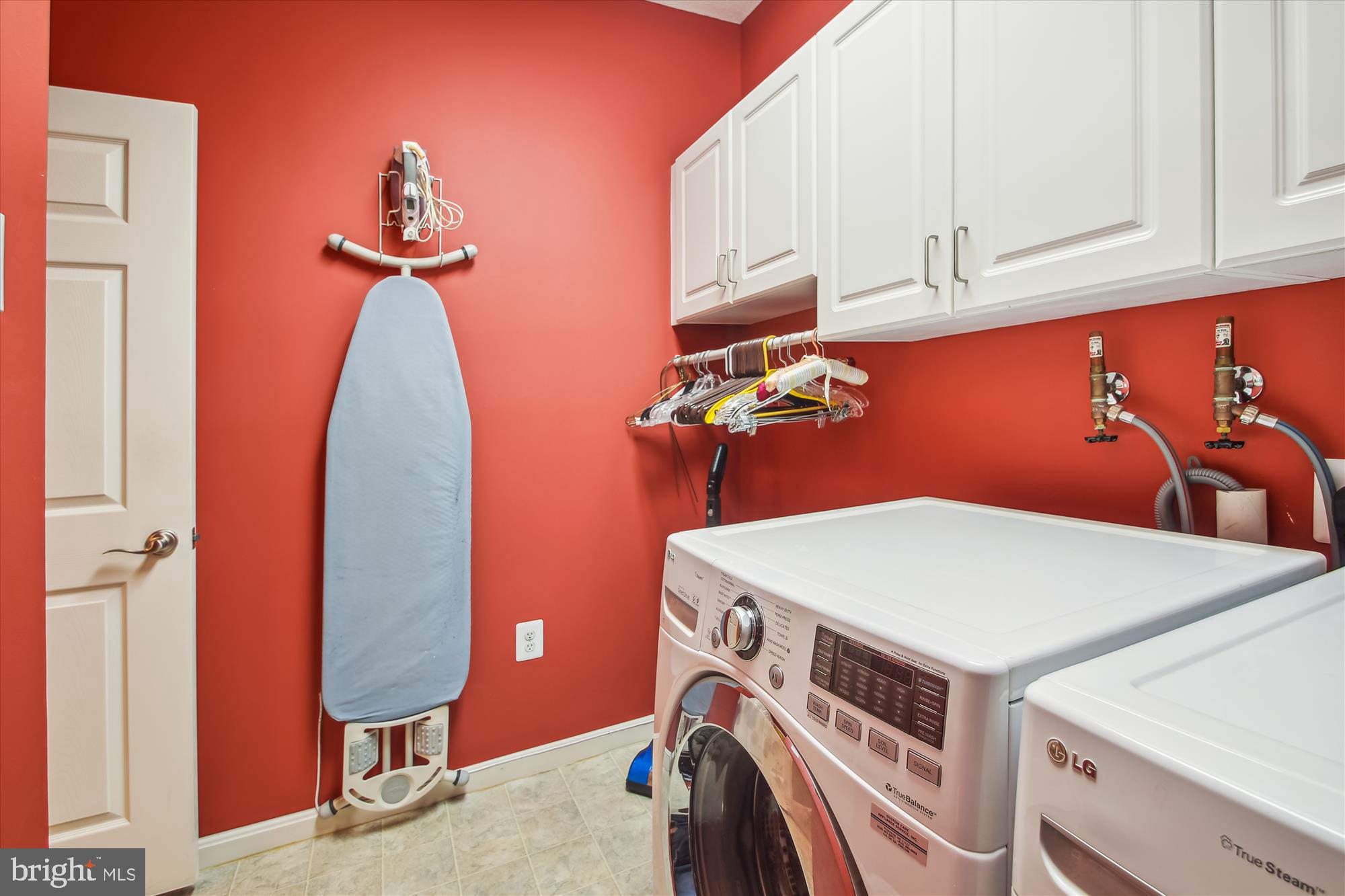 HERITAGE HARBOUR - Residential