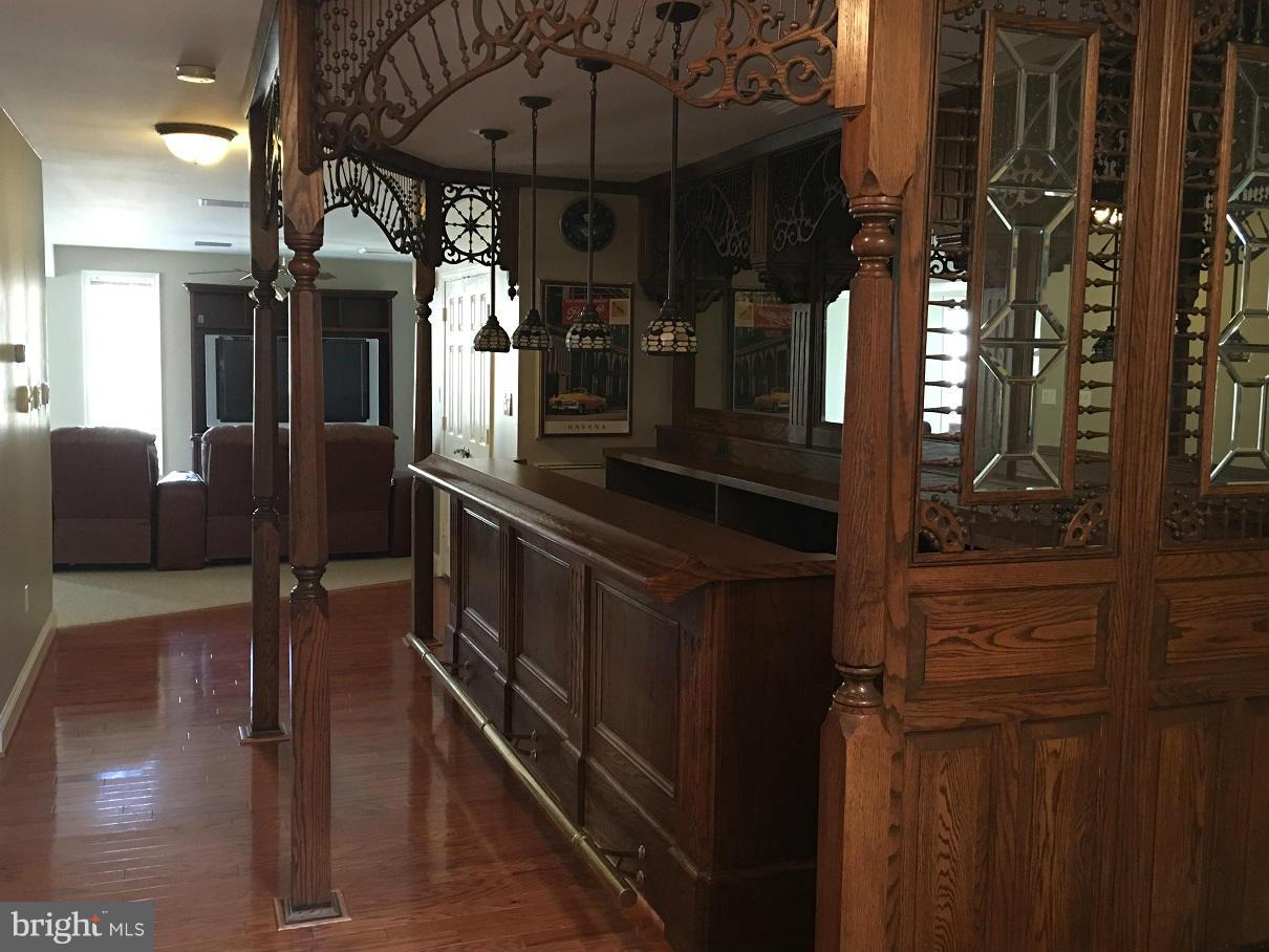 HARBOR HILLS - Residential