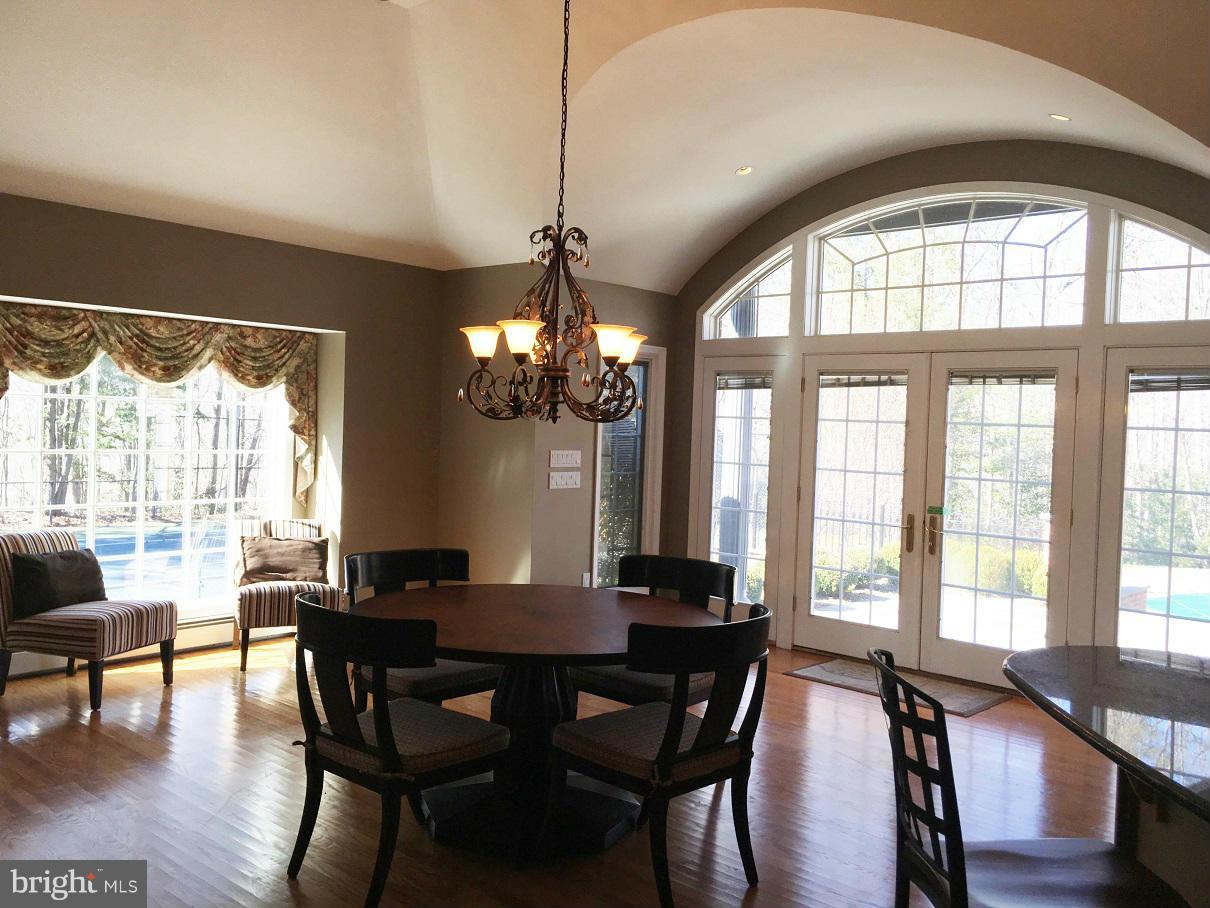 HARBOR HILLS - Residential