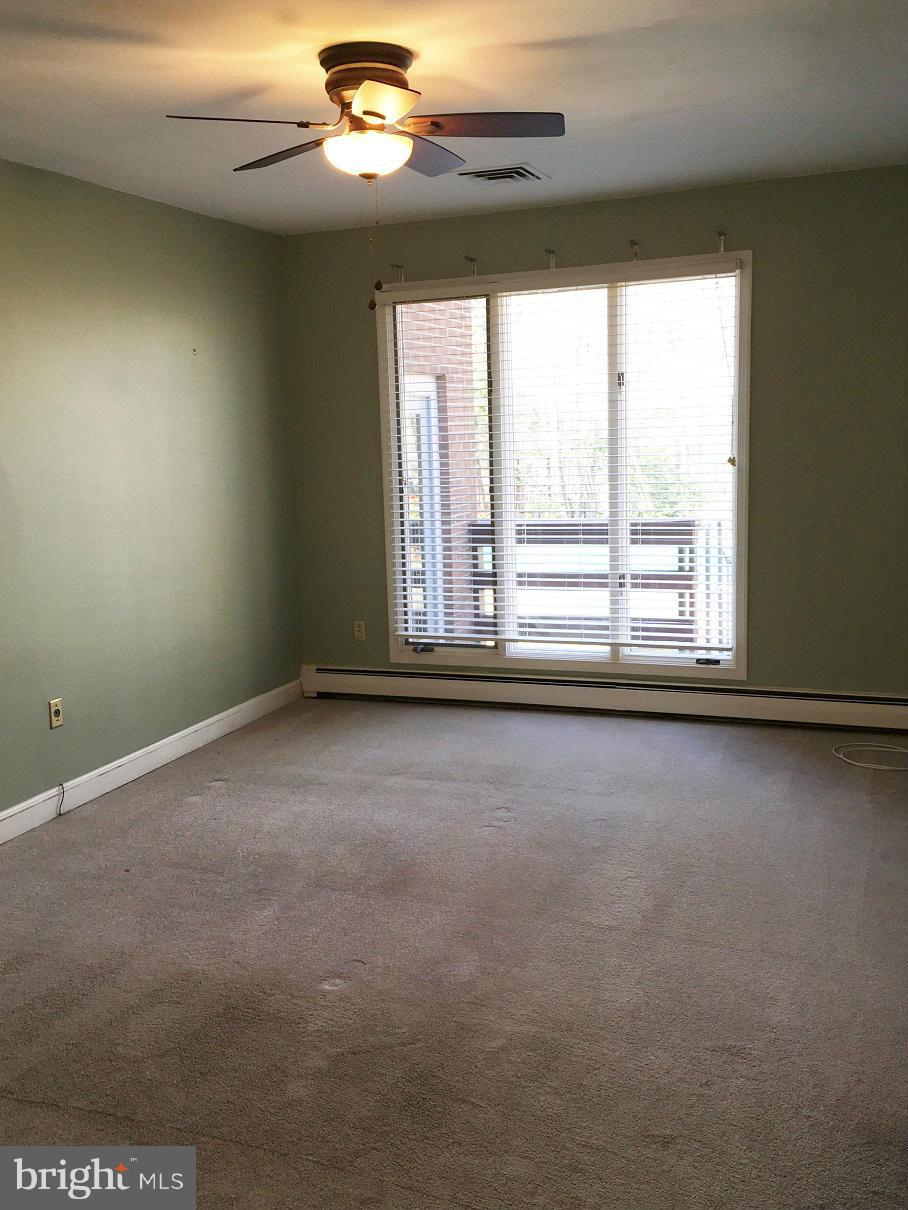 HARBOR HILLS - Residential