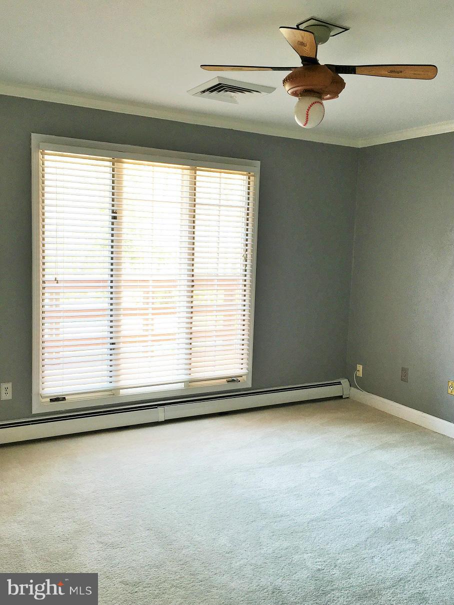 HARBOR HILLS - Residential