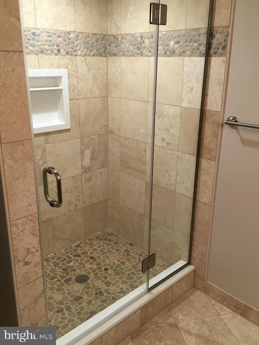 HARBOR HILLS - Residential