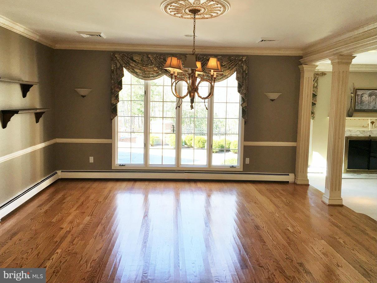 HARBOR HILLS - Residential