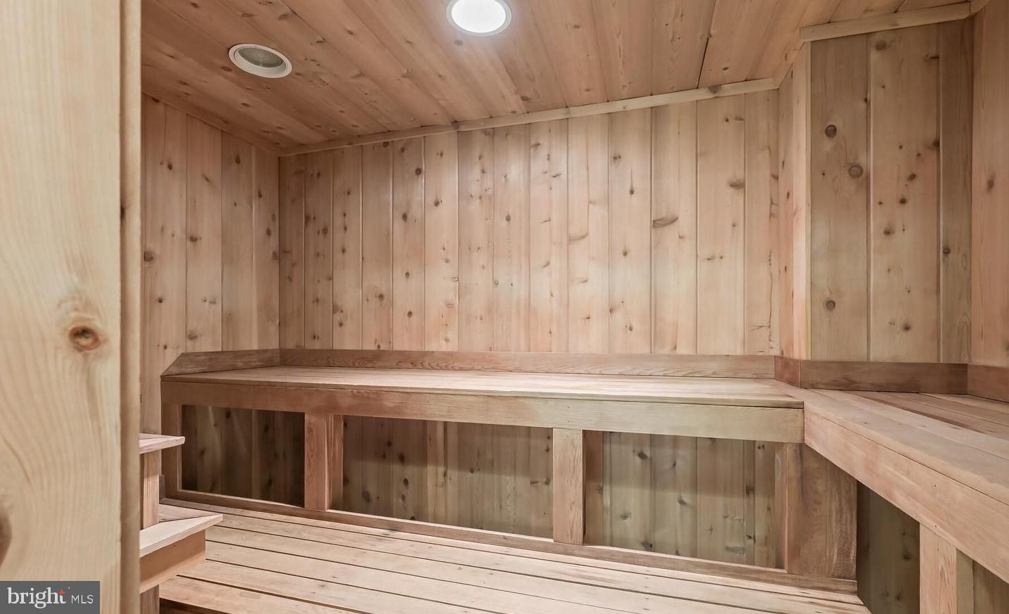 FRIENDSHIP HEIGHTS - Residential