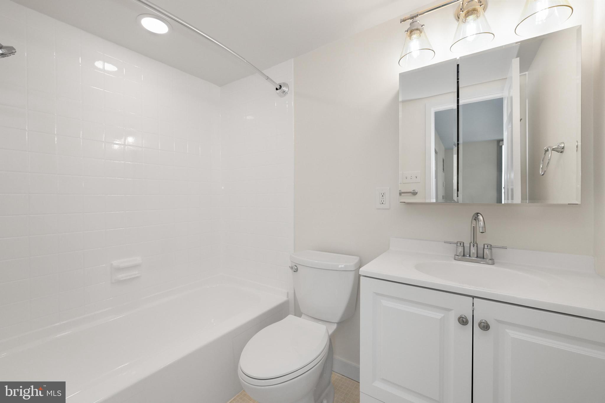 FRIENDSHIP HEIGHTS - Residential