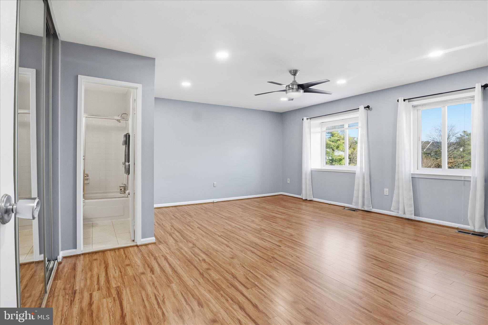 TERRACE TOWNE HOMES OF WOODLAWN - Residential Lease