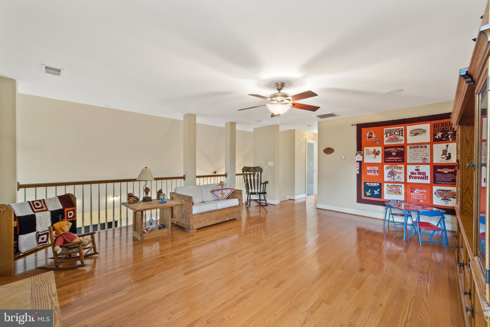 BELMONT LAND BAY - Residential