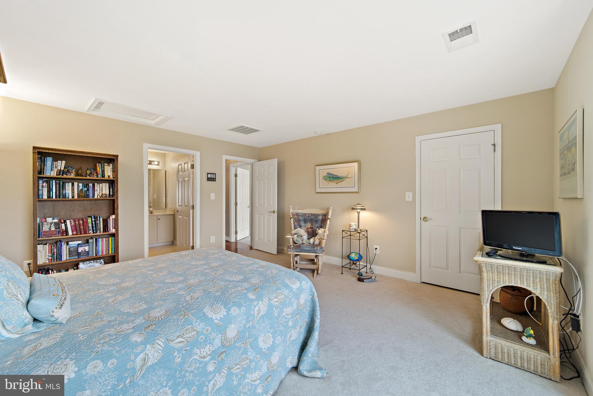 BELMONT LAND BAY - Residential