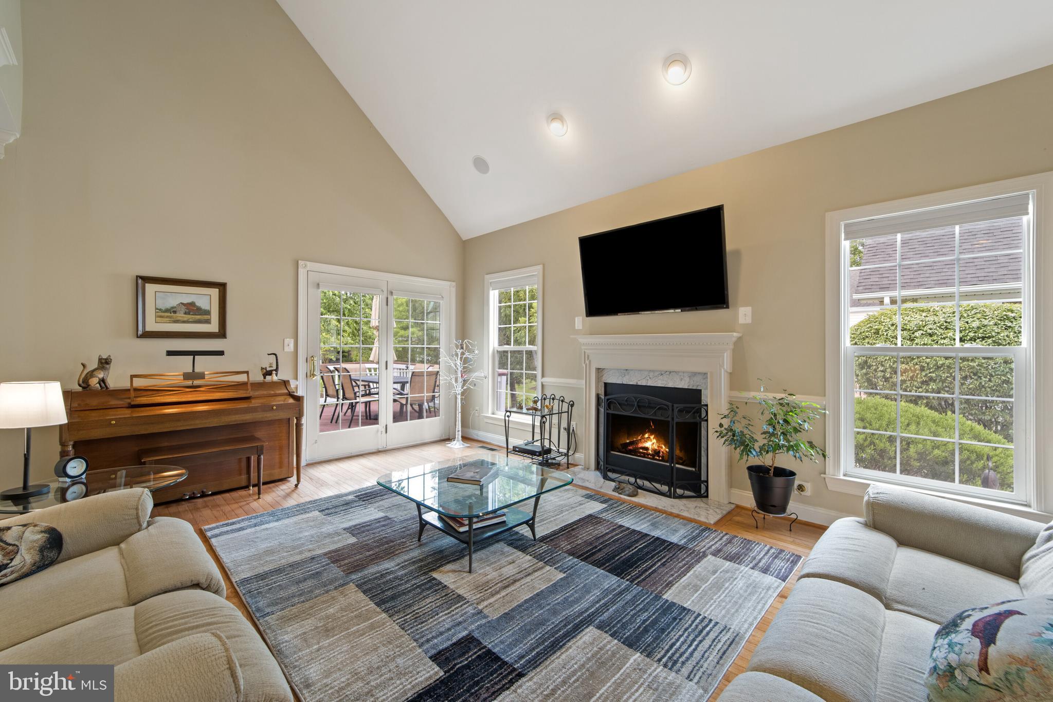 BELMONT LAND BAY - Residential