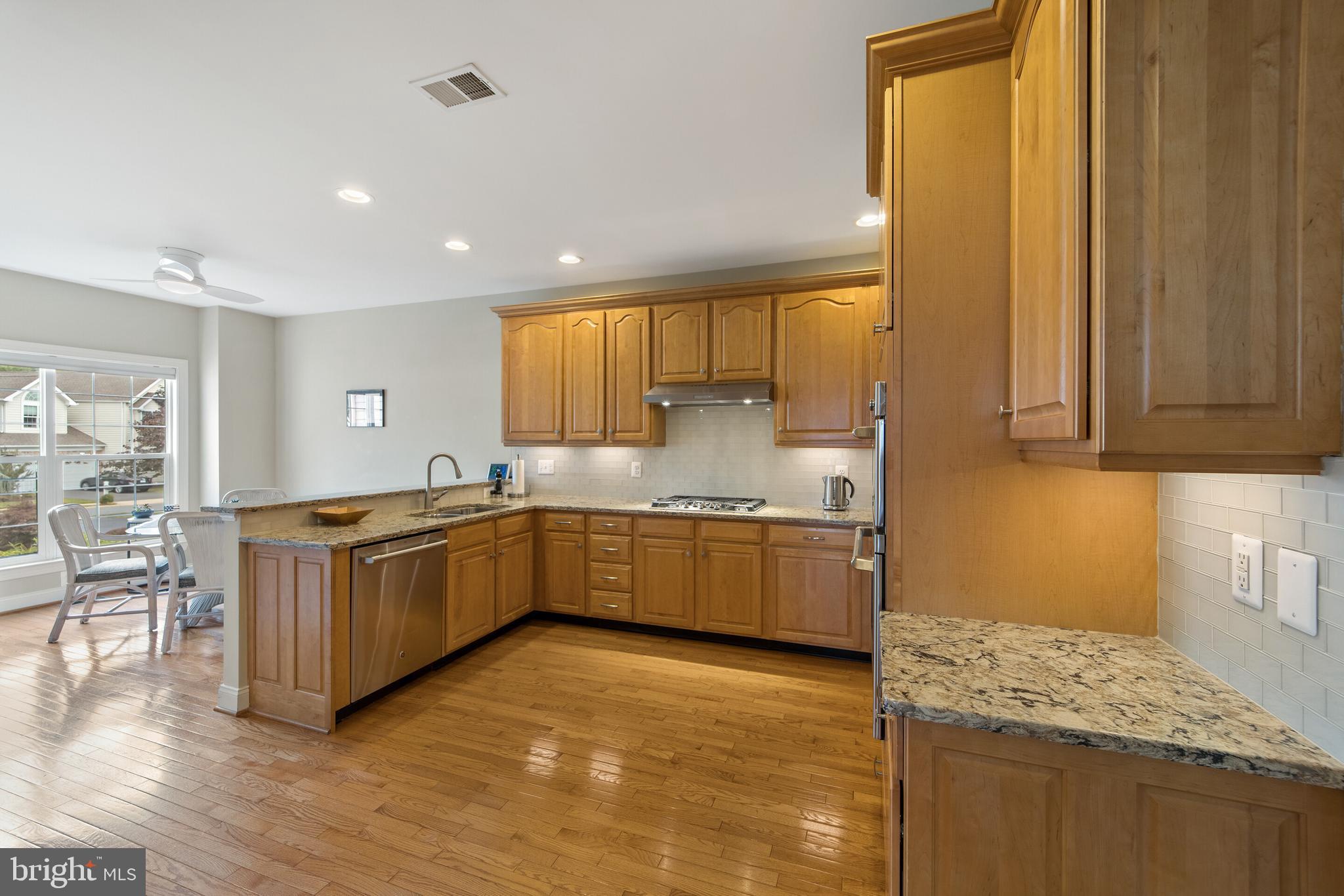 BELMONT LAND BAY - Residential