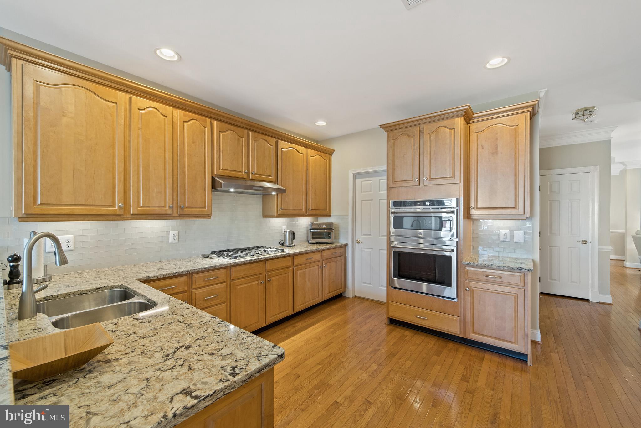 BELMONT LAND BAY - Residential