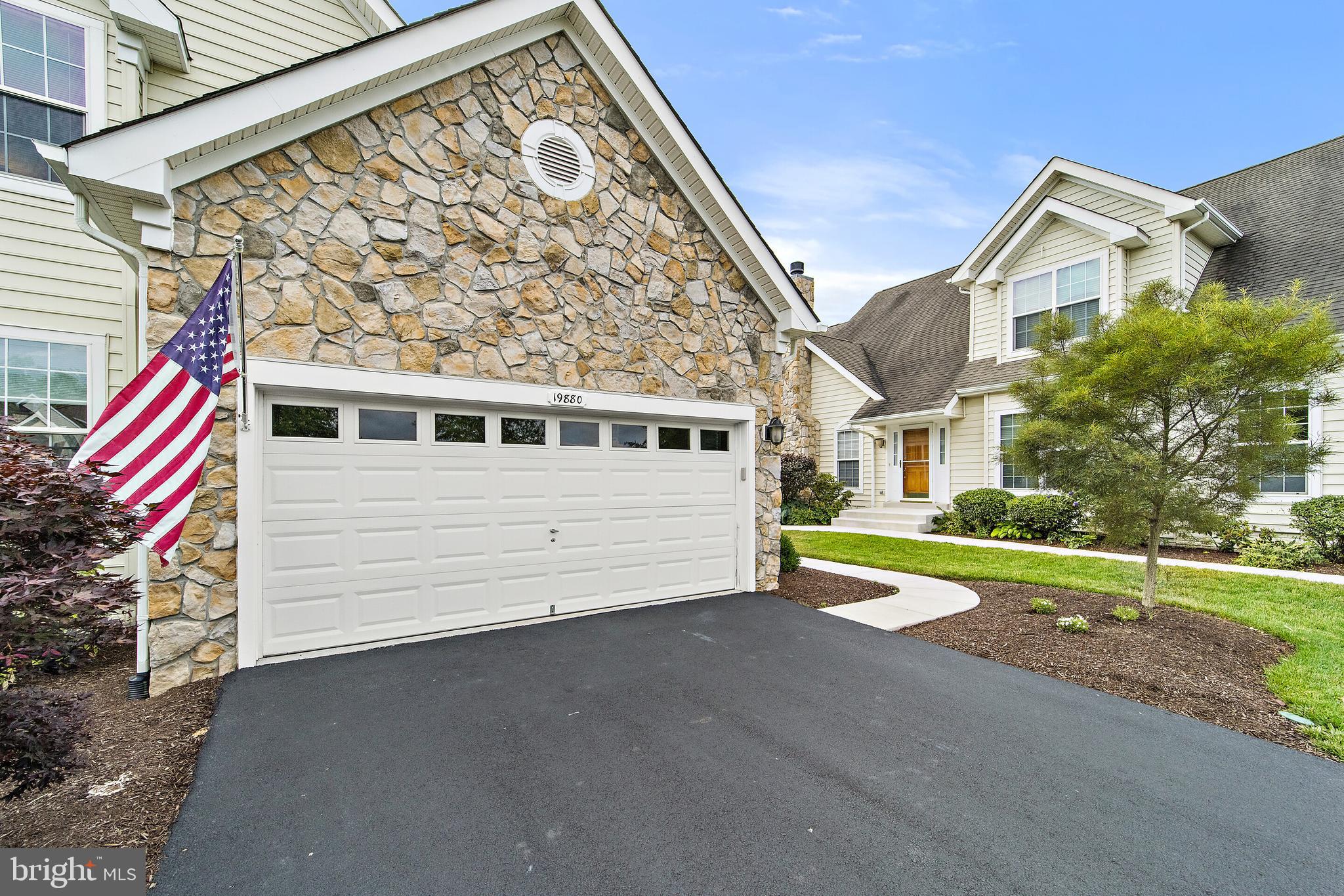 BELMONT LAND BAY - Residential