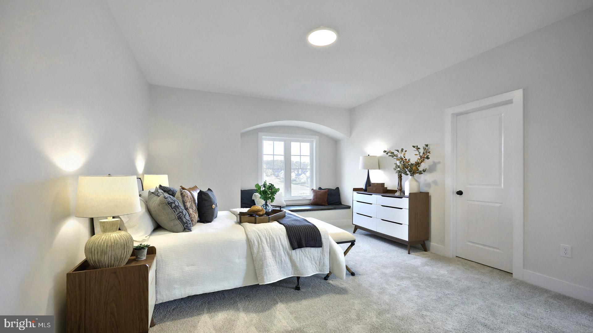 WALTON HILL - Residential