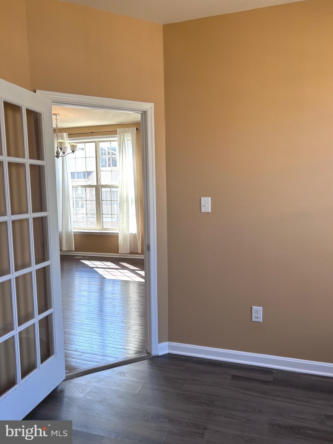 WOODMORE TOWNE CENTRE - Residential