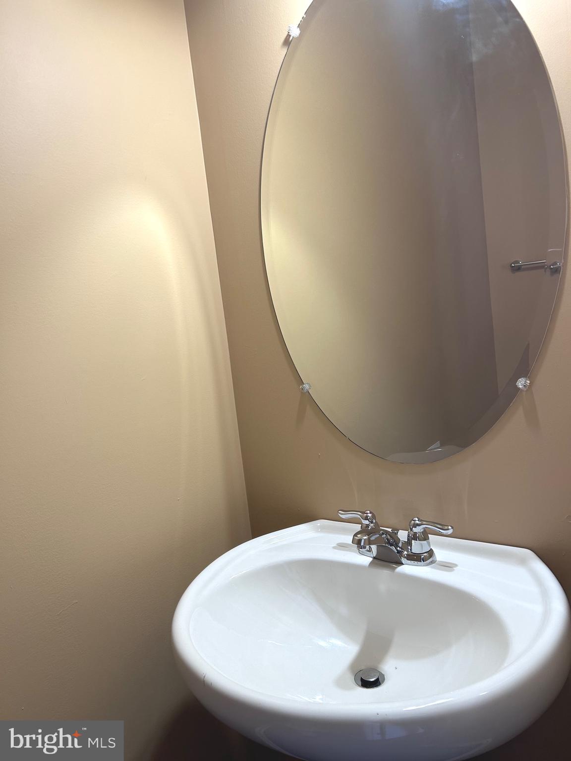 WOODMORE TOWNE CENTRE - Residential