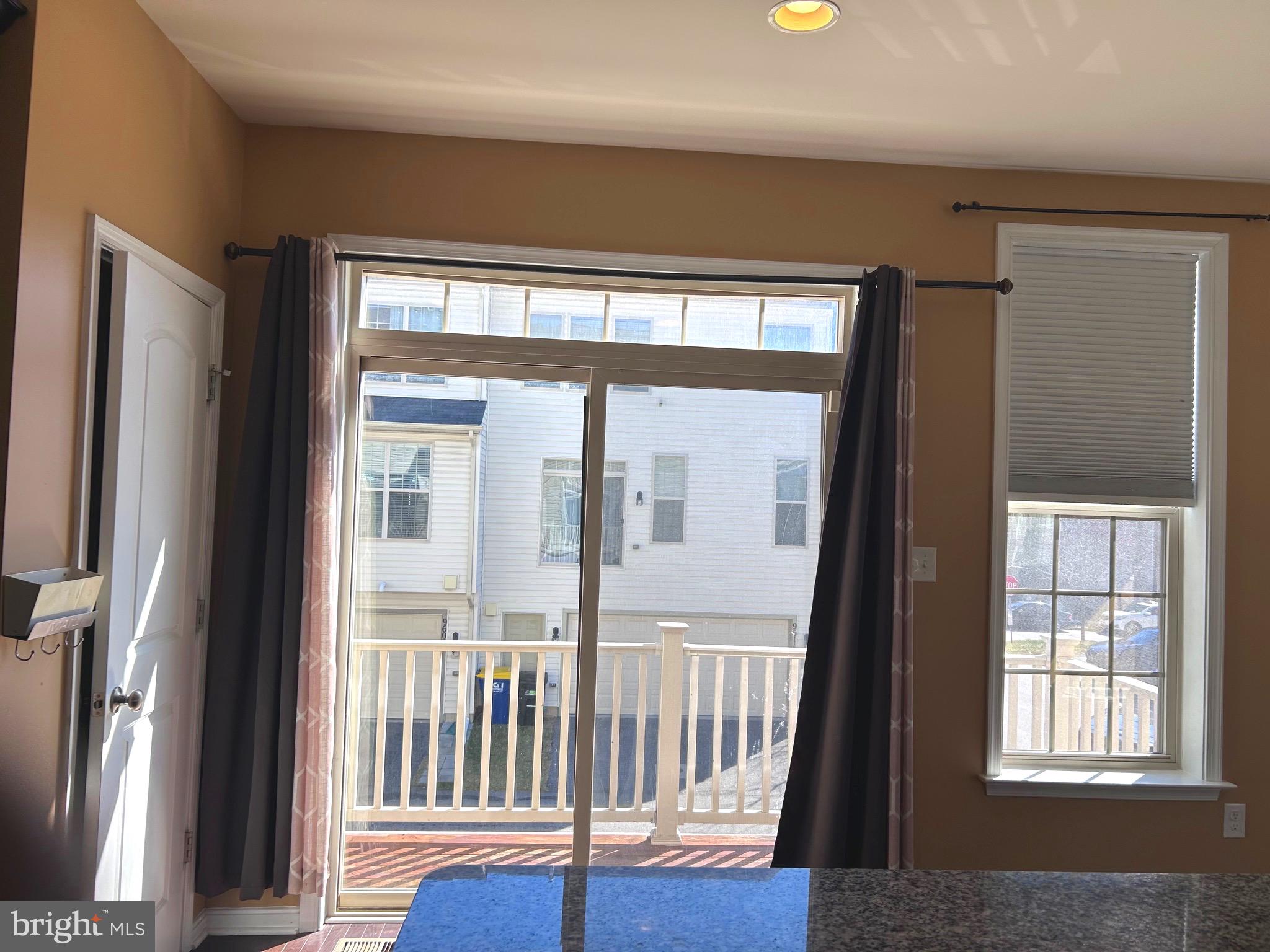 WOODMORE TOWNE CENTRE - Residential