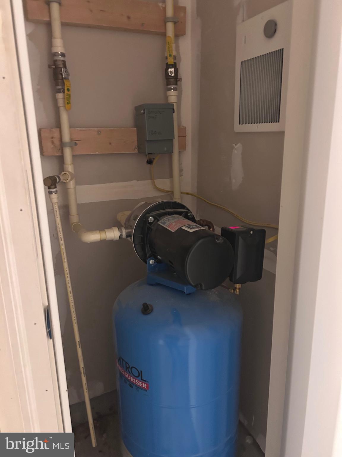 WOODMORE TOWNE CENTRE - Residential