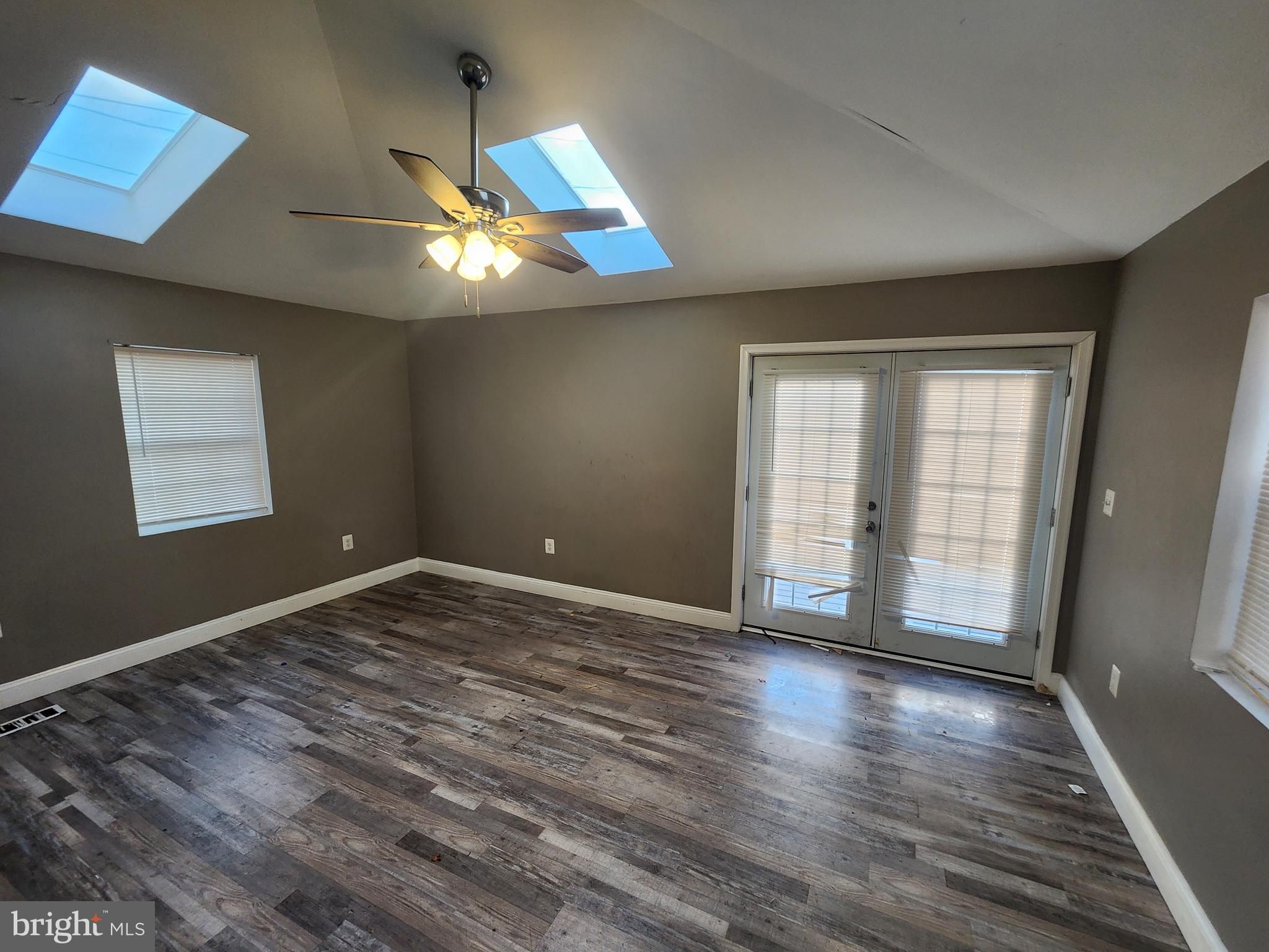 CENTRAL PARK HEIGHTS - Residential