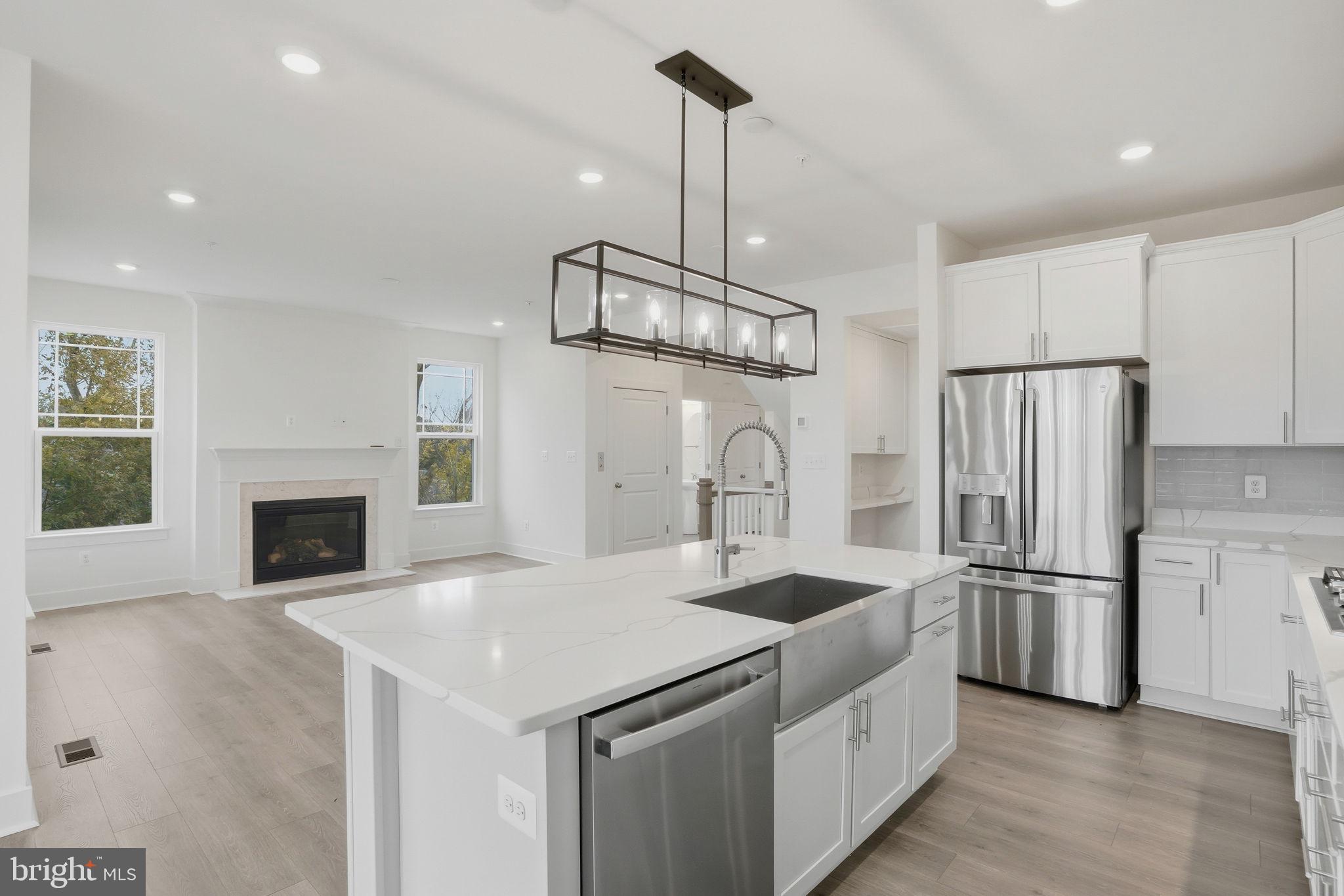 OYSTER HOUSE VILLAGE - Residential