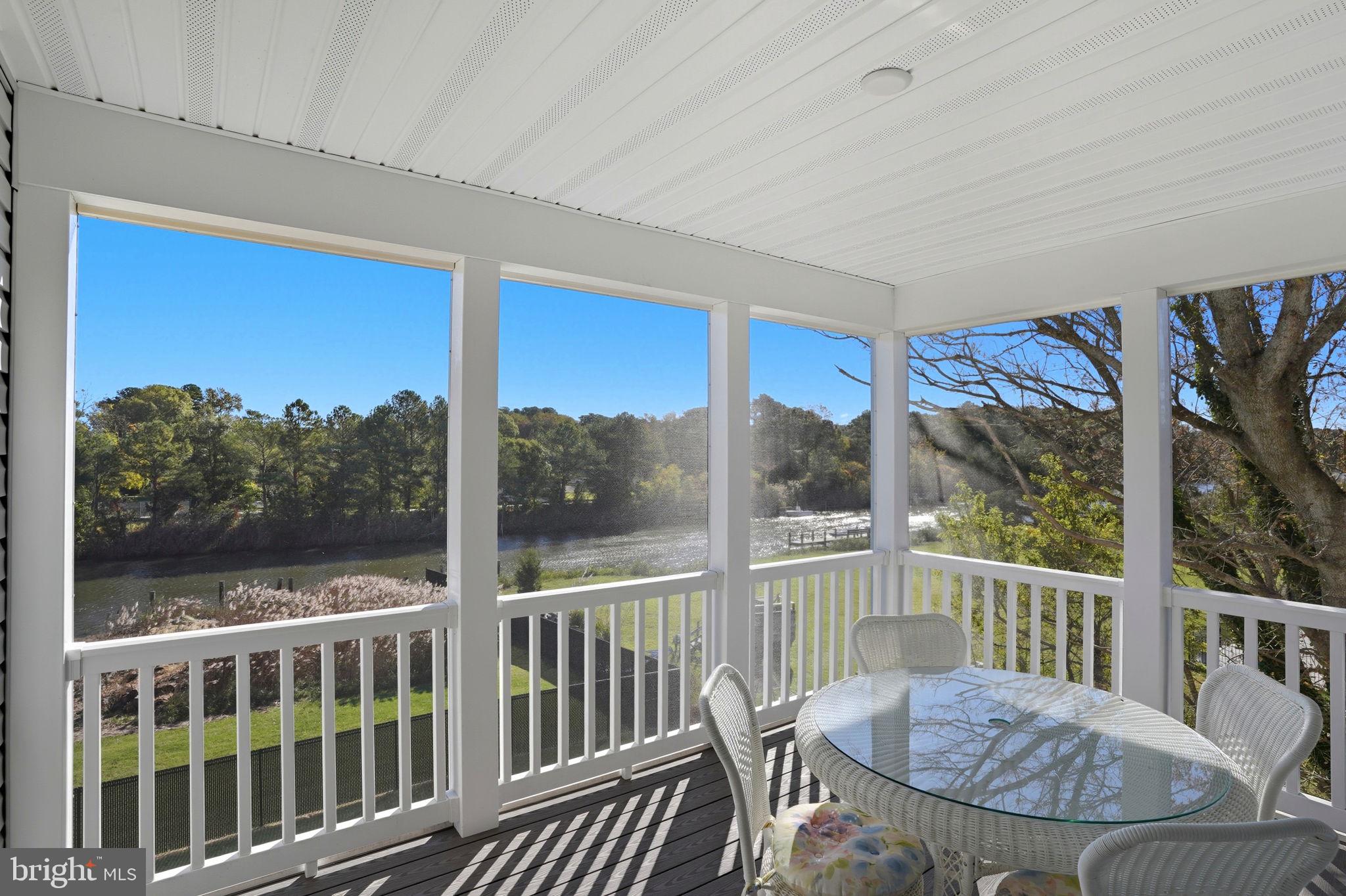 OYSTER HOUSE VILLAGE - Residential