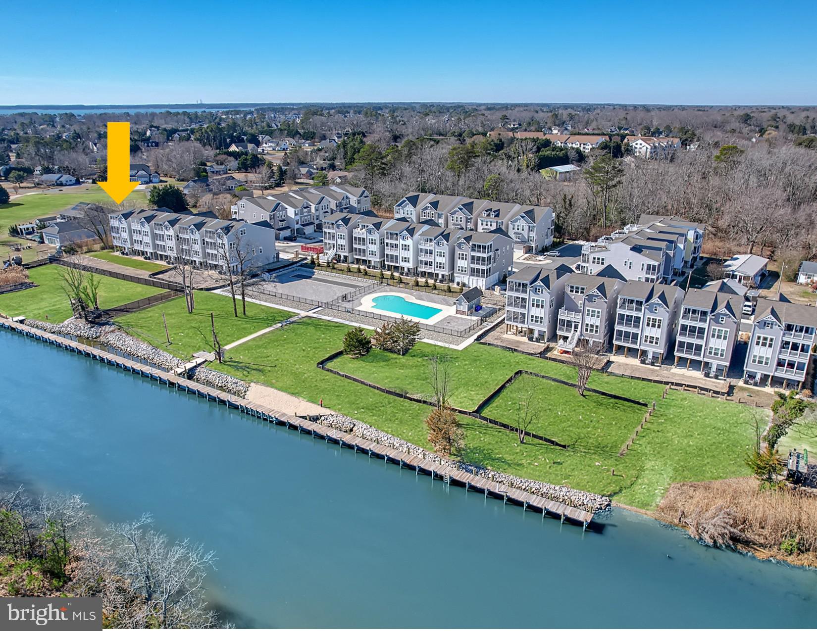 OYSTER HOUSE VILLAGE - Residential