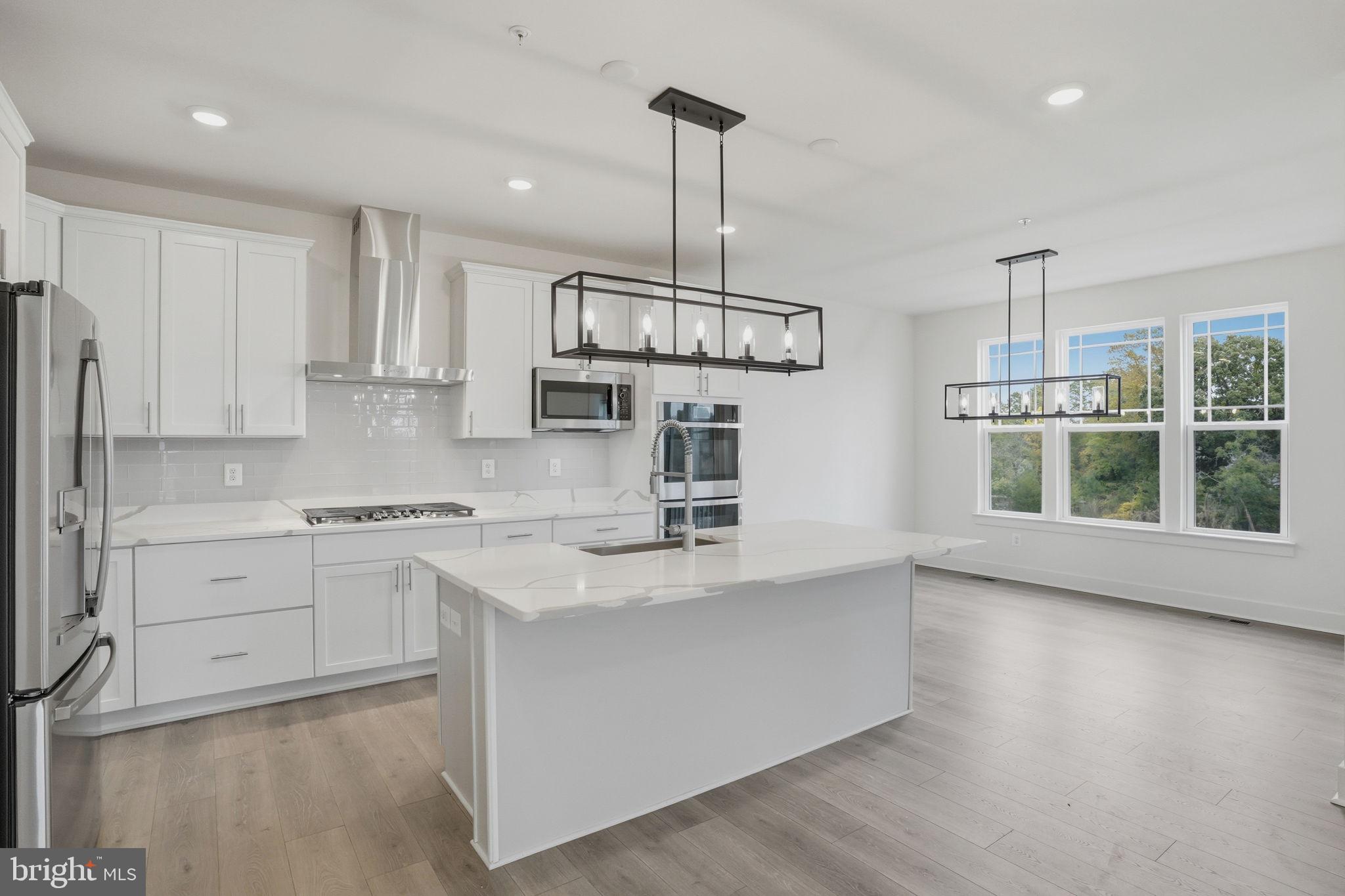 OYSTER HOUSE VILLAGE - Residential