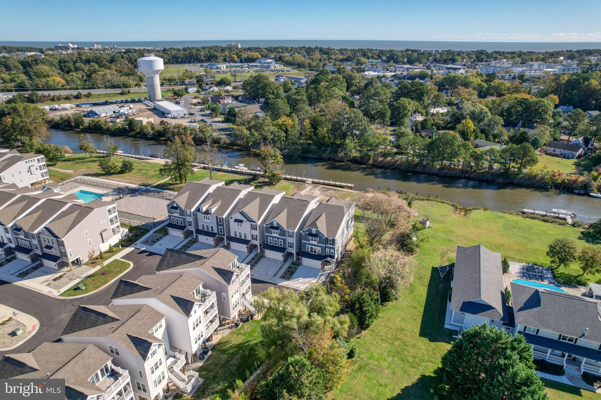 OYSTER HOUSE VILLAGE - Residential