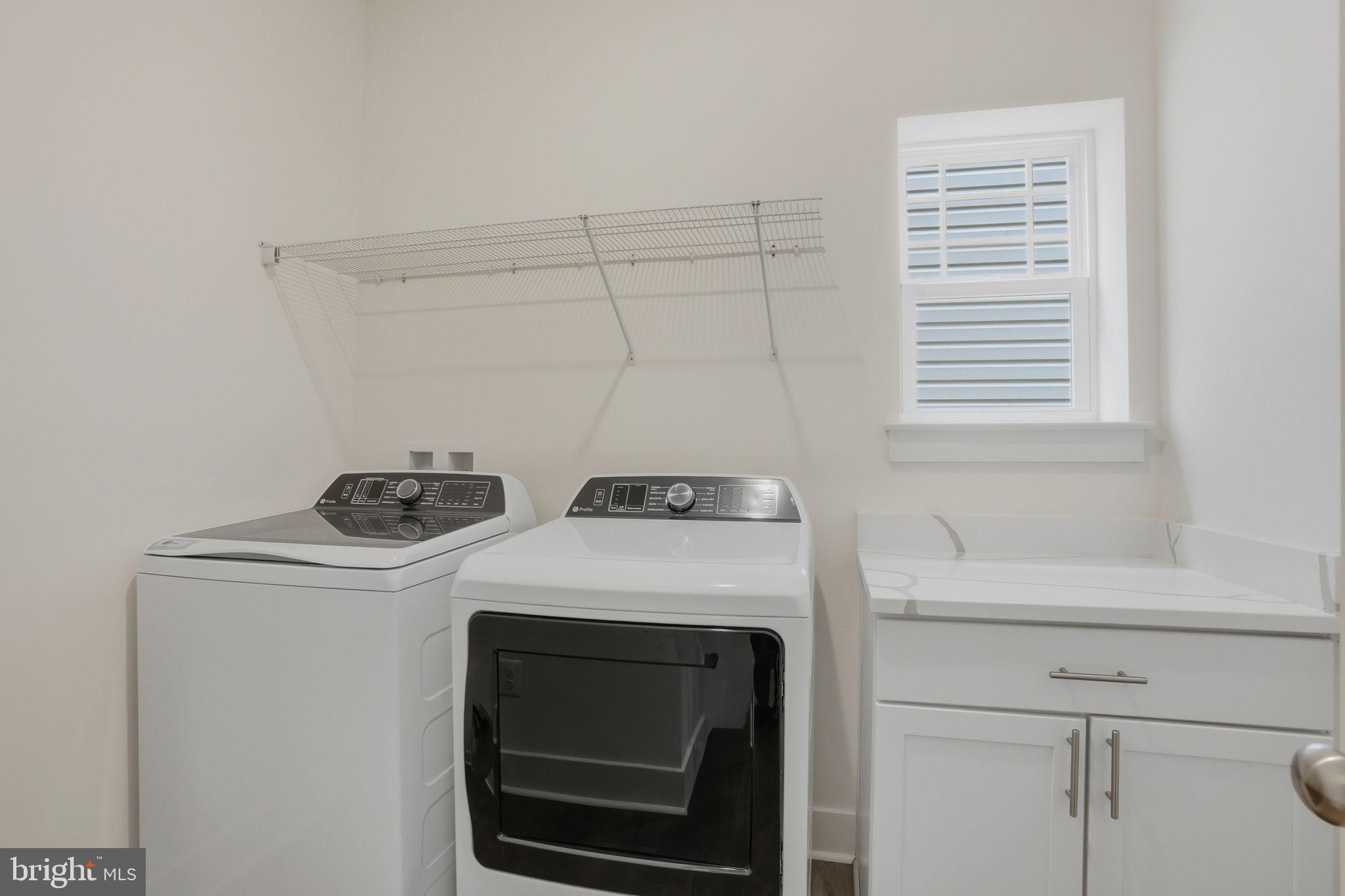 OYSTER HOUSE VILLAGE - Residential