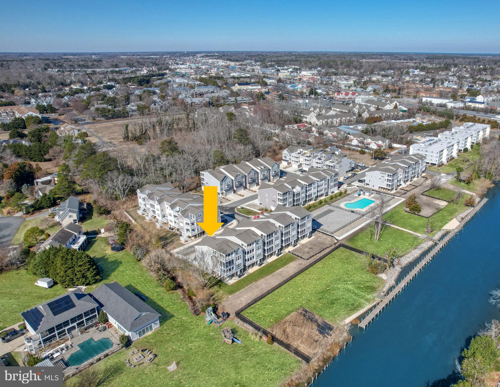 OYSTER HOUSE VILLAGE - Residential