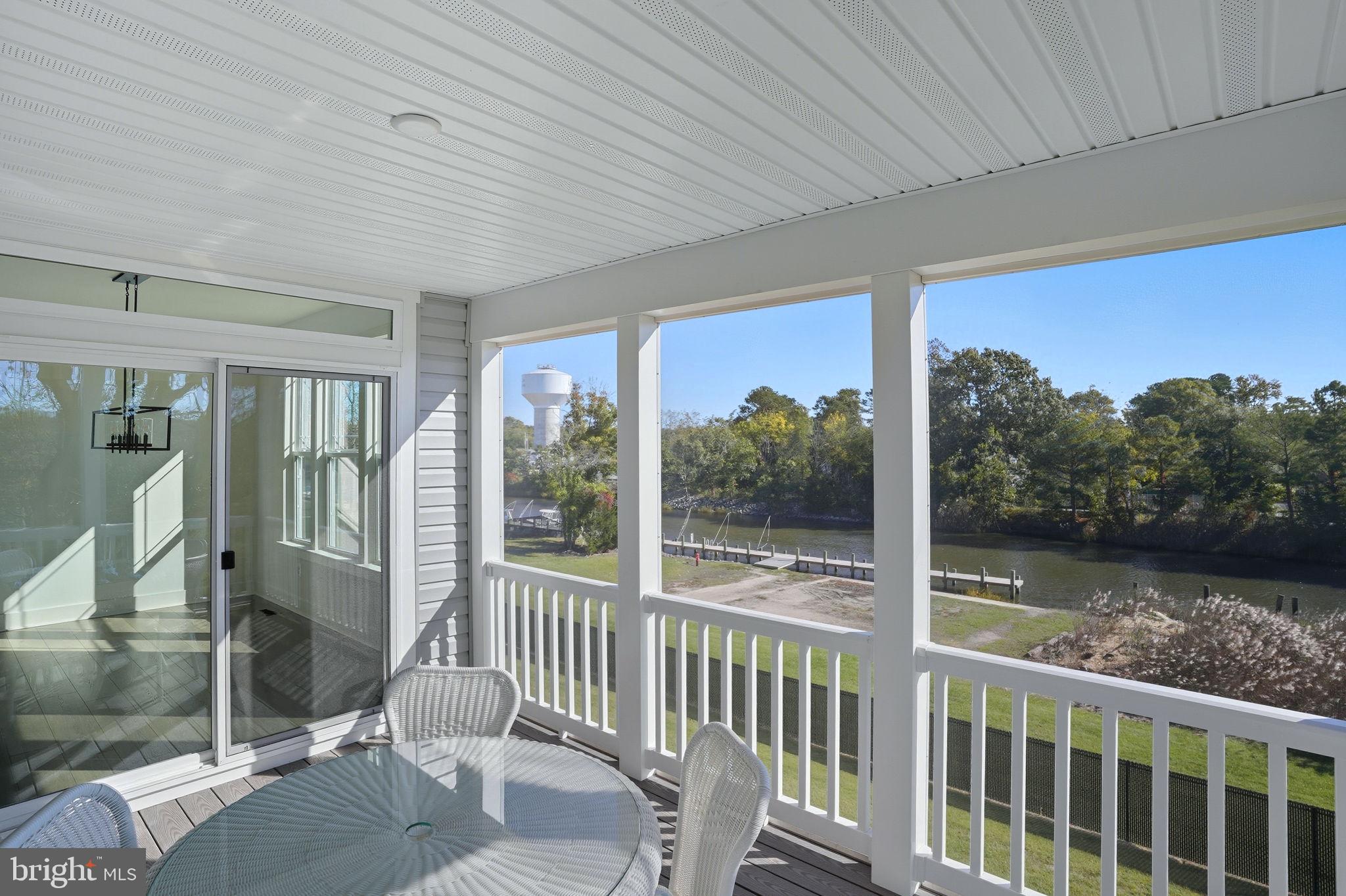 OYSTER HOUSE VILLAGE - Residential