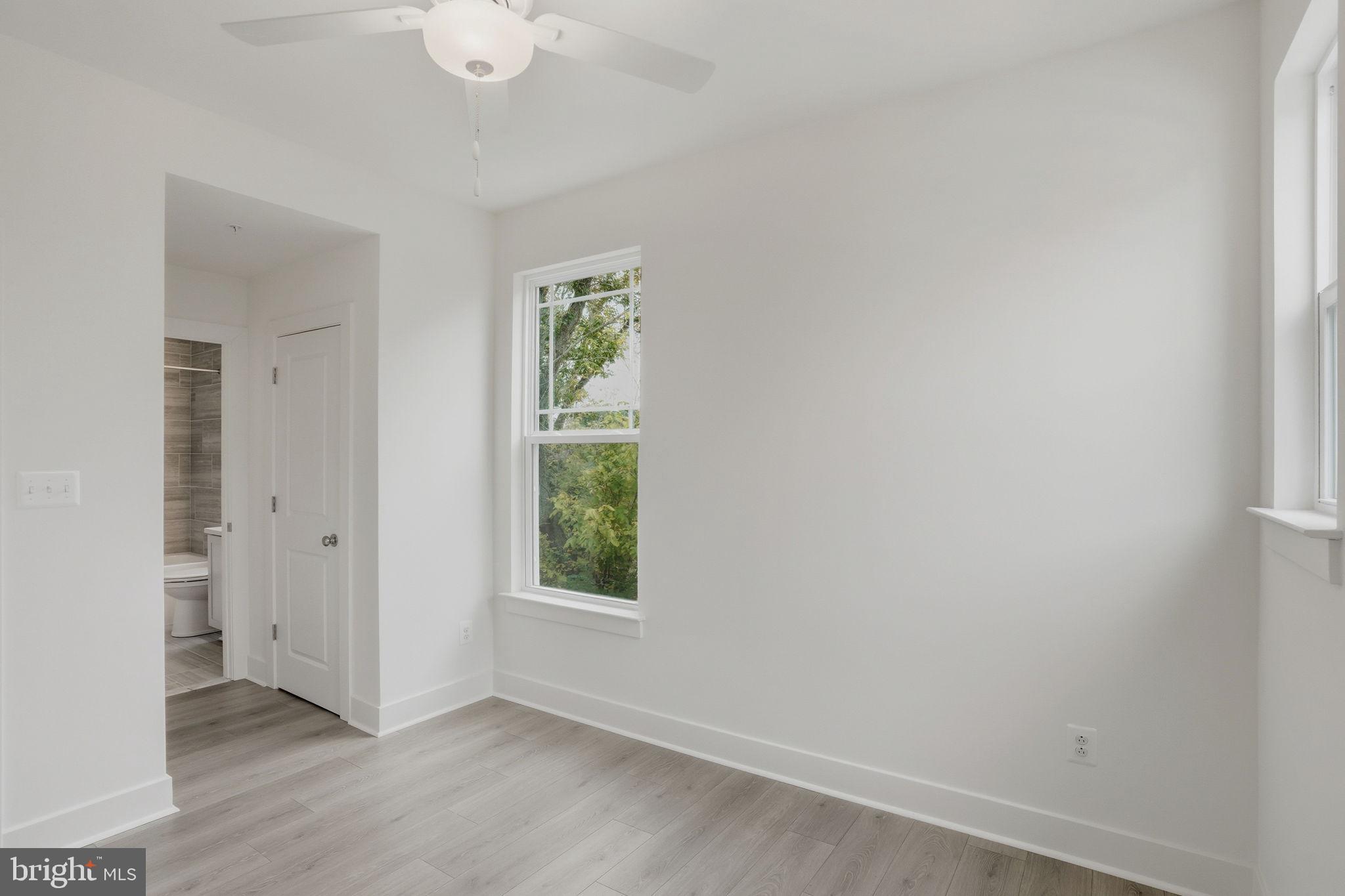 OYSTER HOUSE VILLAGE - Residential