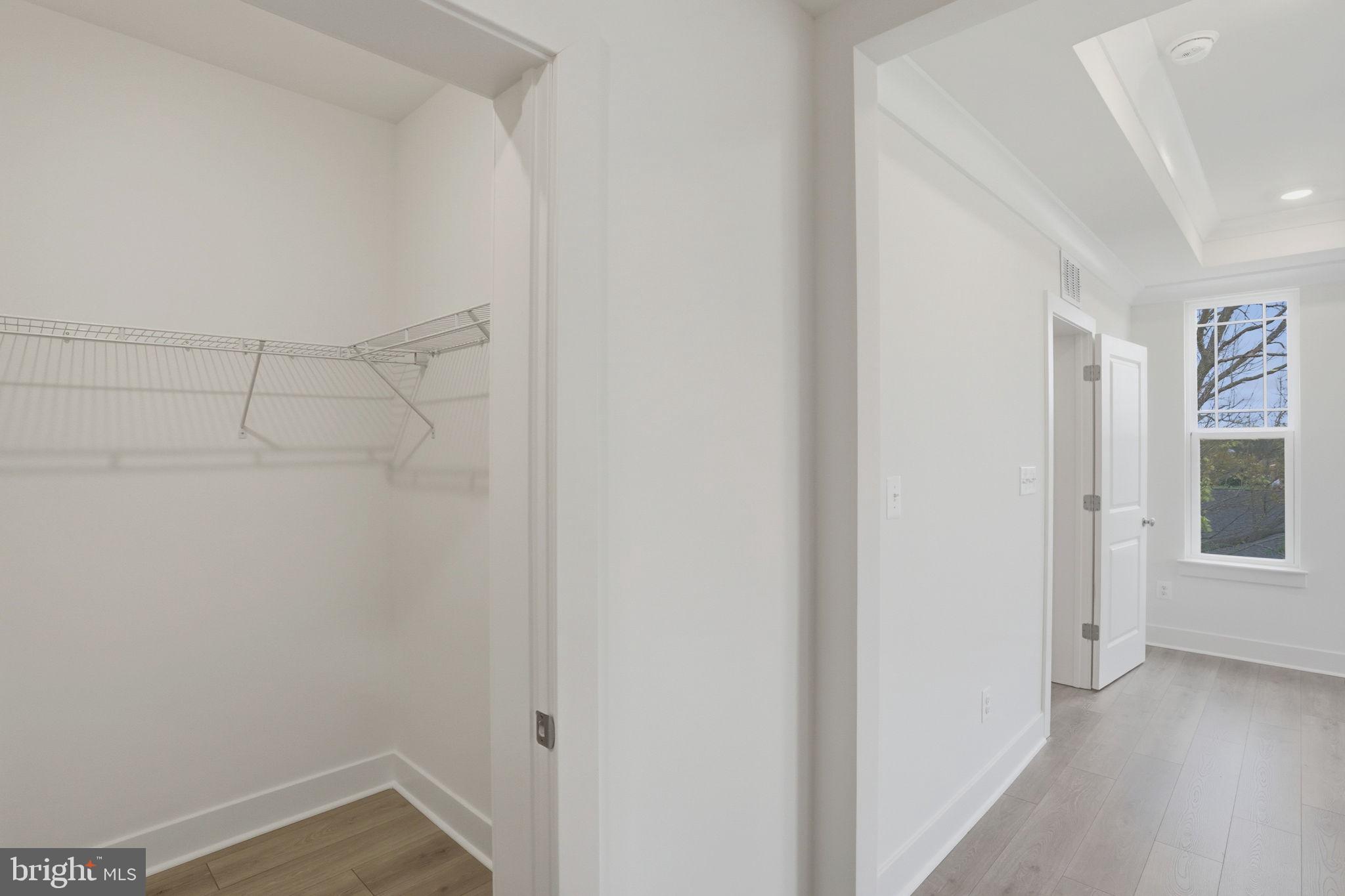 OYSTER HOUSE VILLAGE - Residential