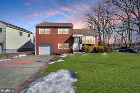 971 Redwood Place, Union, NJ MLS: NJUN2000382