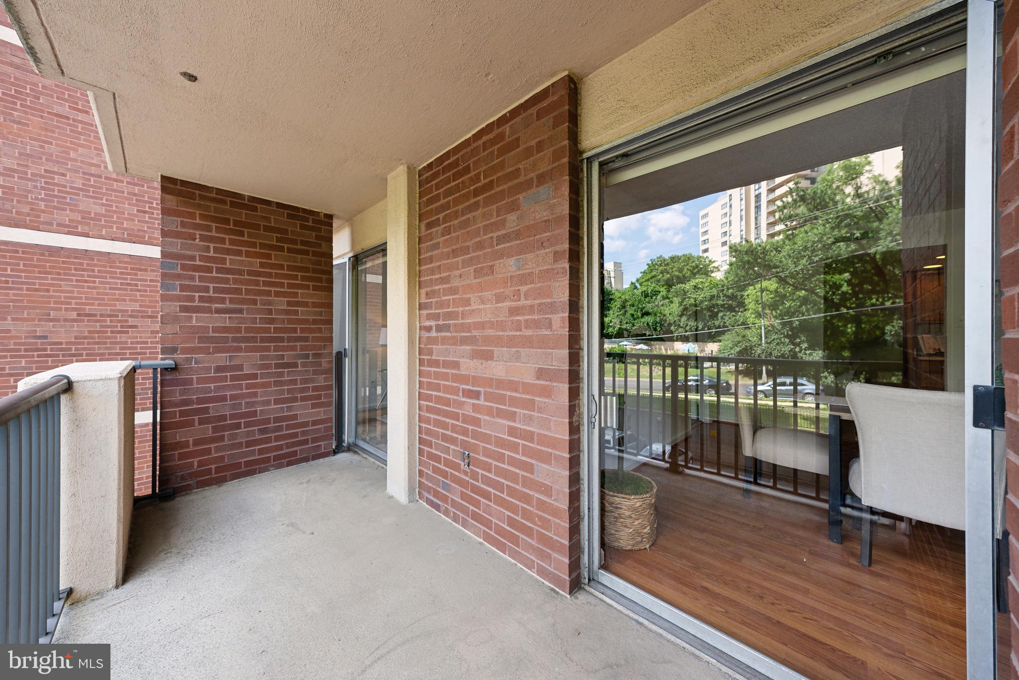 HORIZON HOUSE - Residential